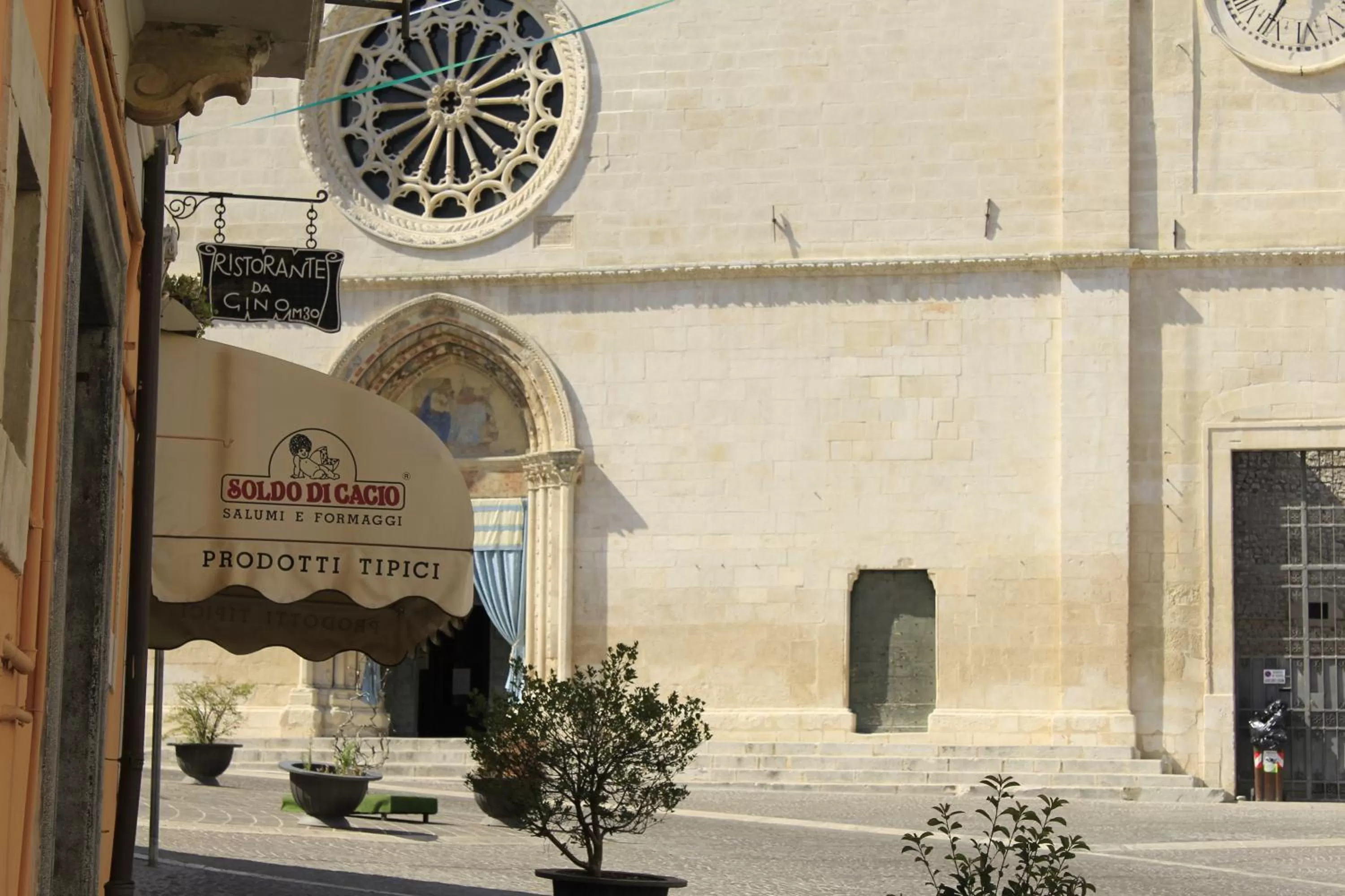 City view in La Locanda di Gino