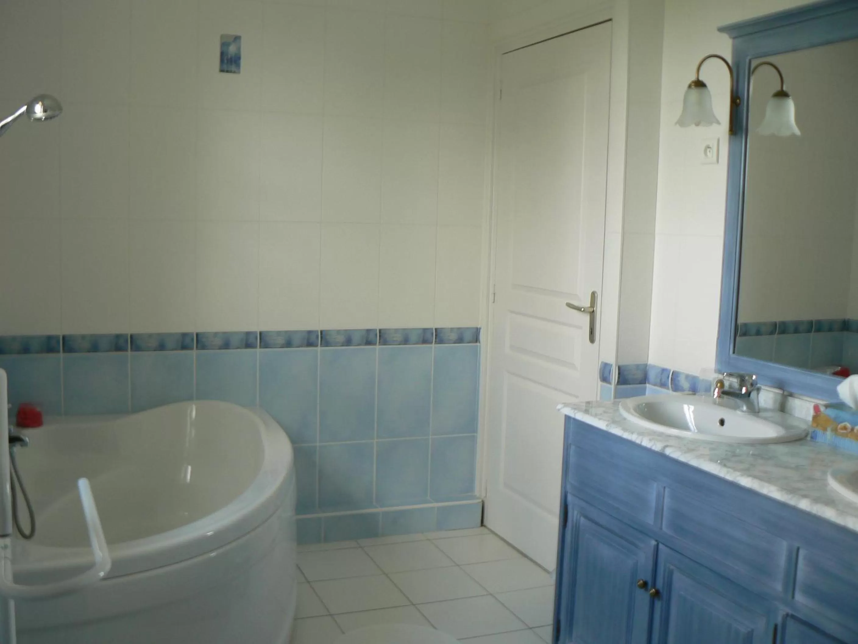 GUTKOWSKI Jacqueline