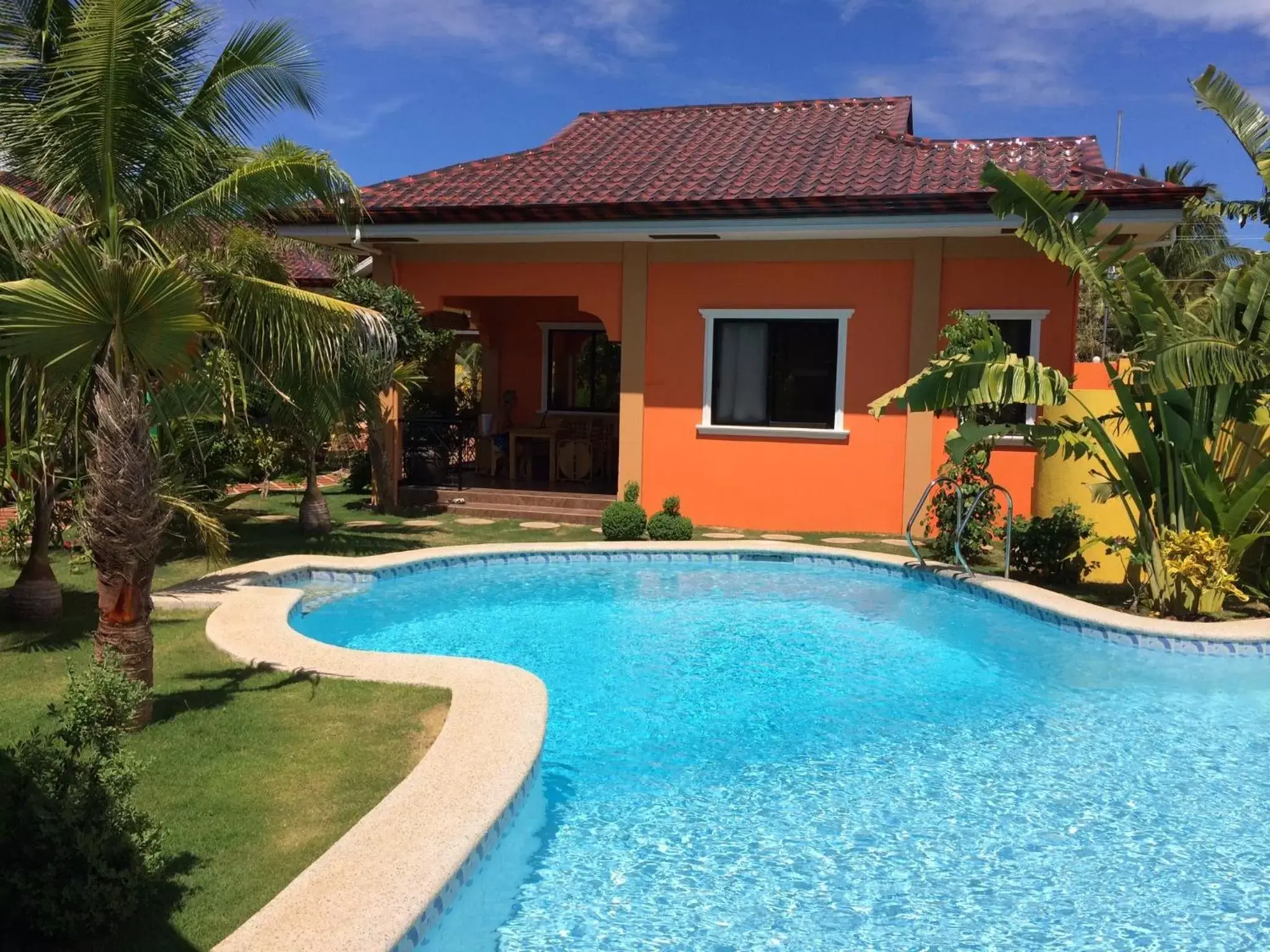 One-Bedroom Bungalow with Pool View in Alona's Coral Garden Resort (Adult-Only) One-Bedroom Bungalow with Pool View in Alona's Coral Garden Resort (Adult-Only)