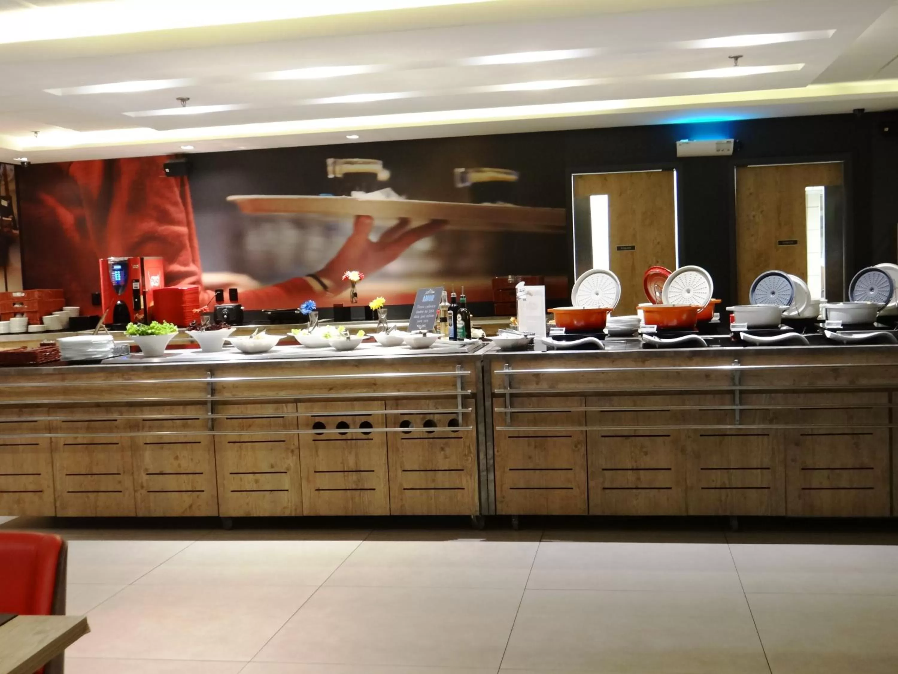 Food and drinks in ibis Santos Valongo