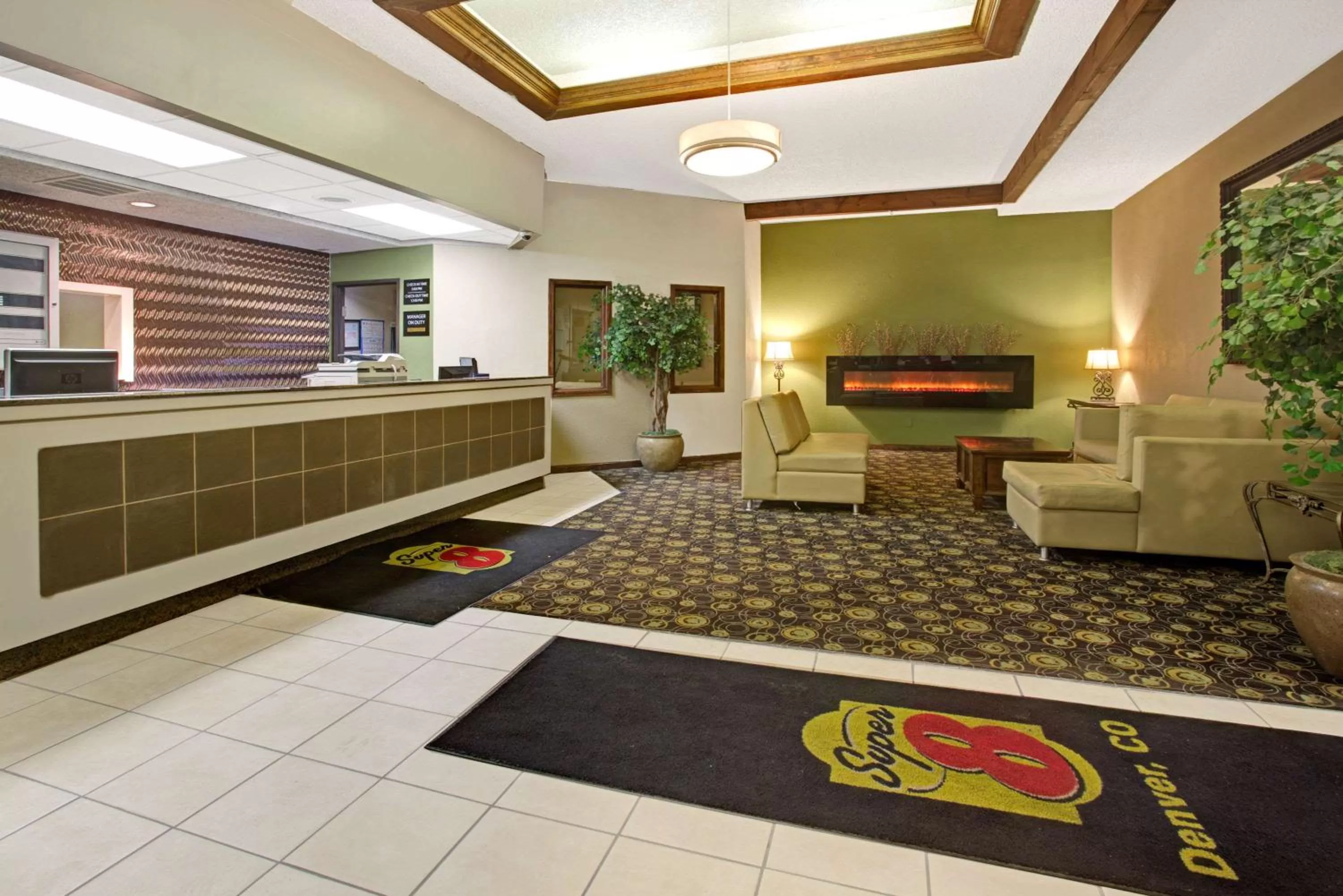 Lobby or reception in Super 8 by Wyndham Wheat Ridge/Denver West