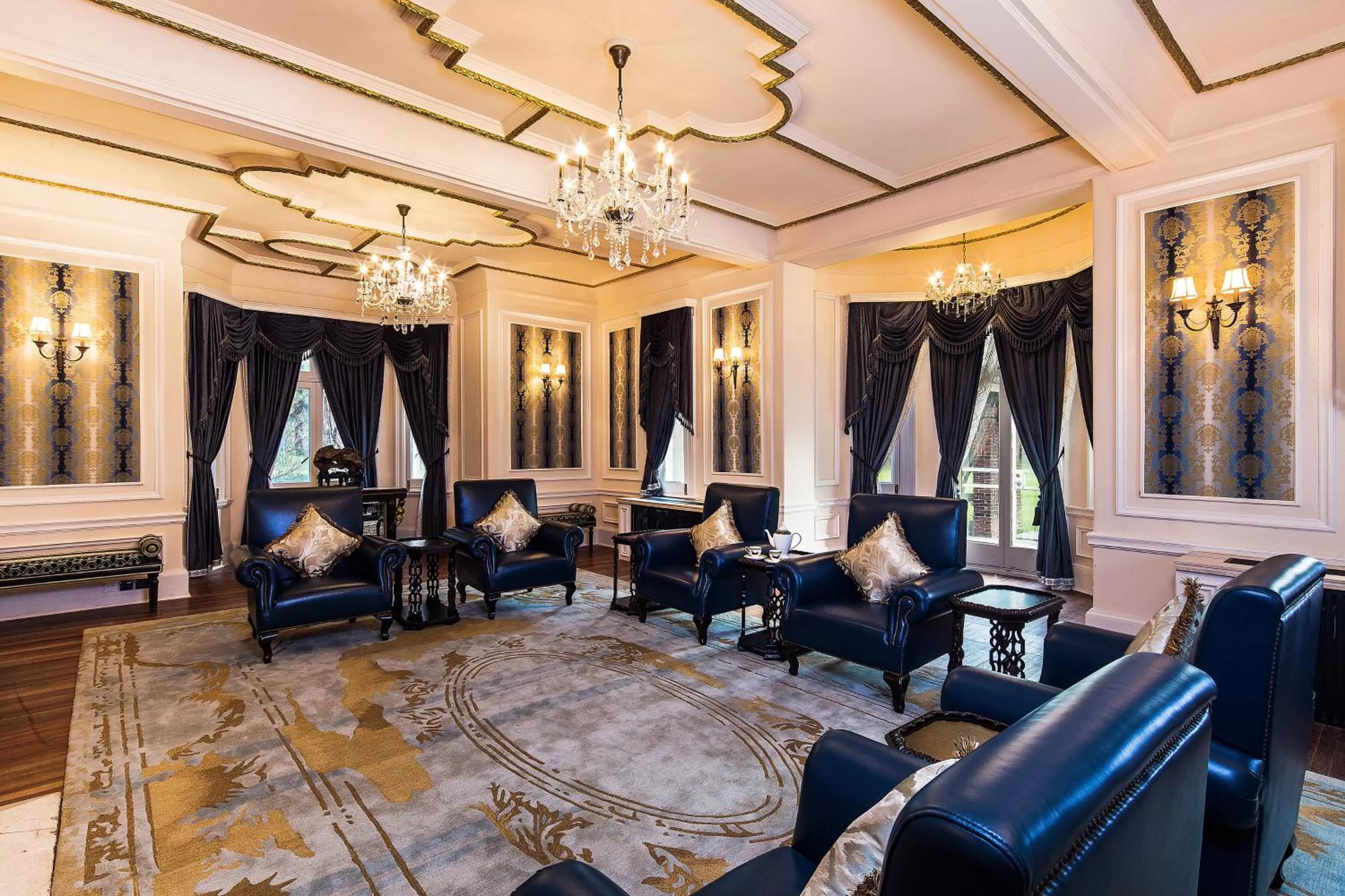 Meeting/conference room in InterContinental Shanghai Ruijin by IHG - Downtown Historic Iconic Garden Hotel