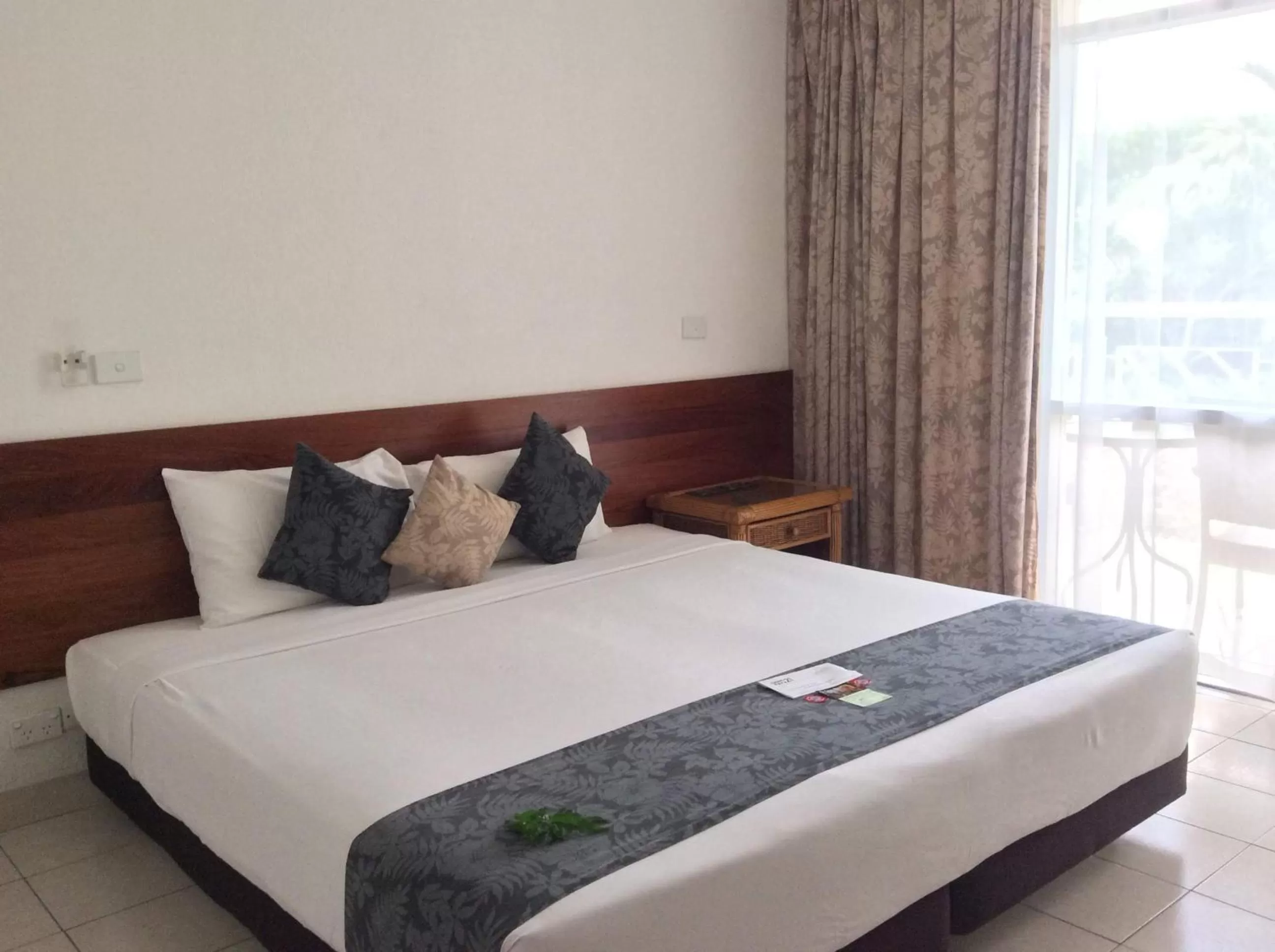 Bed in The Melanesian Port Vila