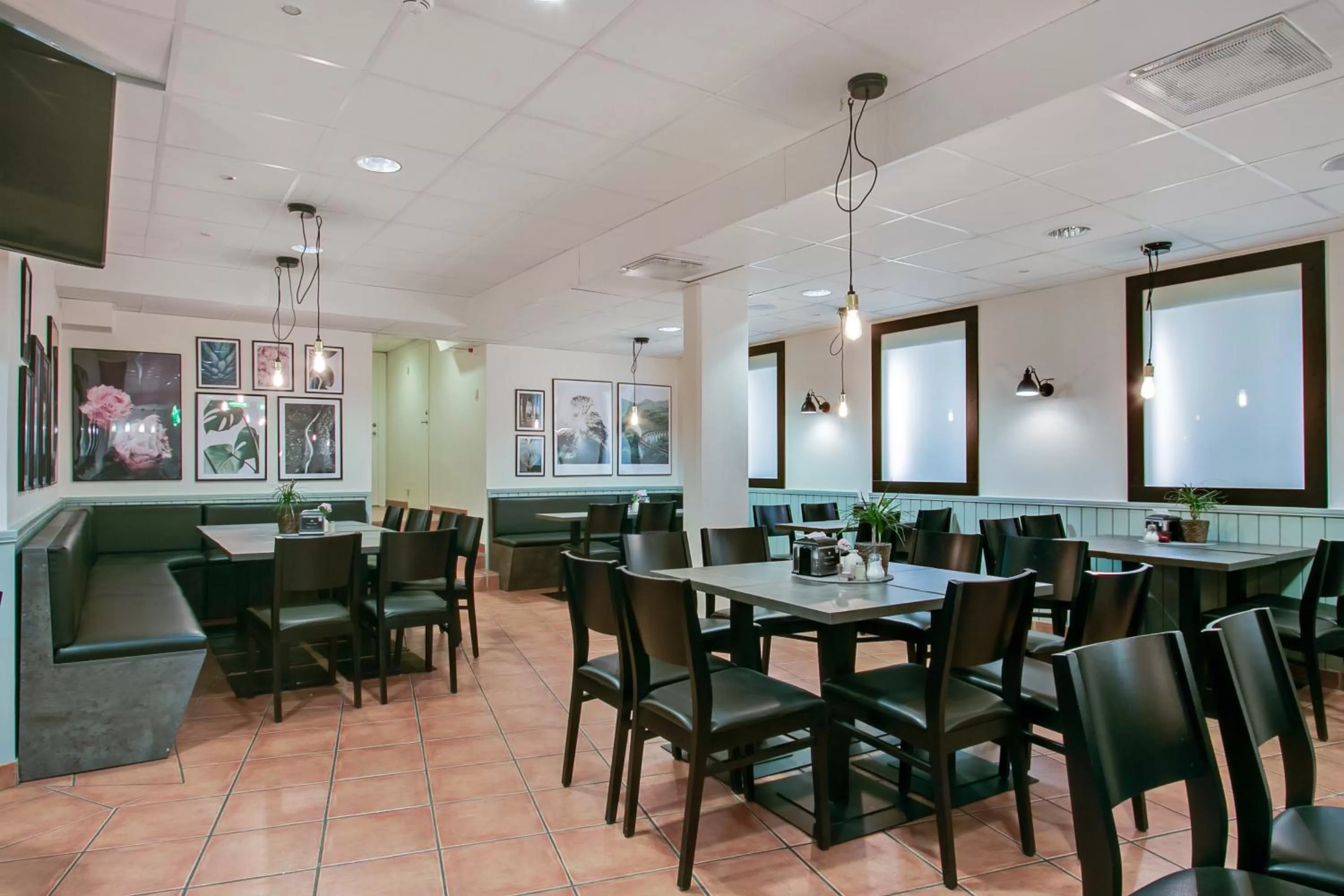 Seating area in First Hotel Brommaplan