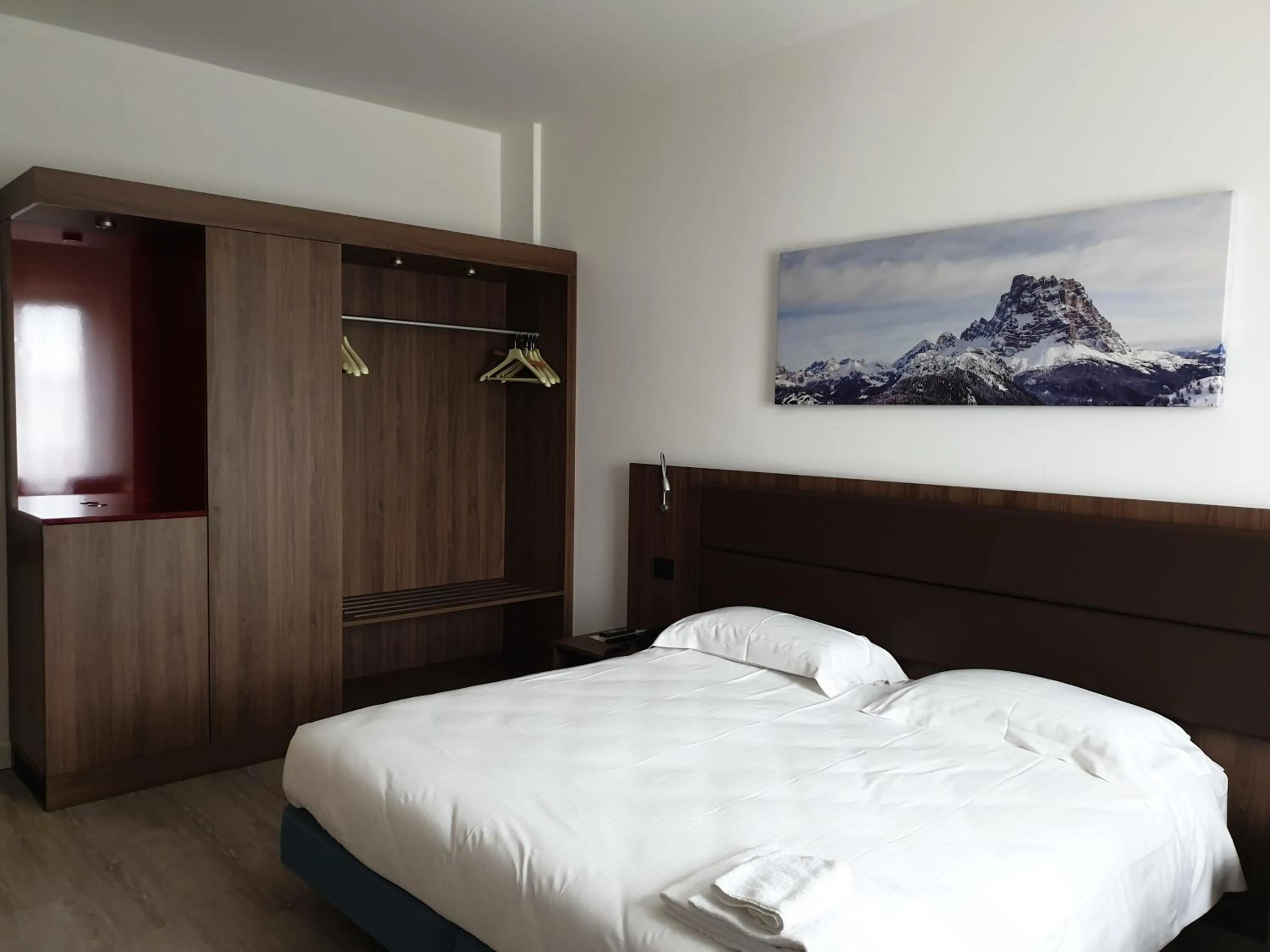Bed in Albergo Delle Alpi