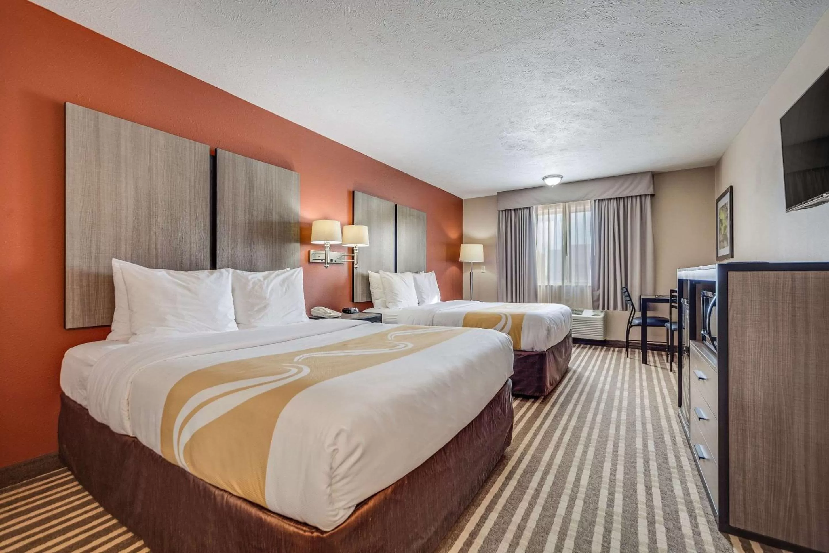 Bedroom, Bed in Quality Inn Hastings