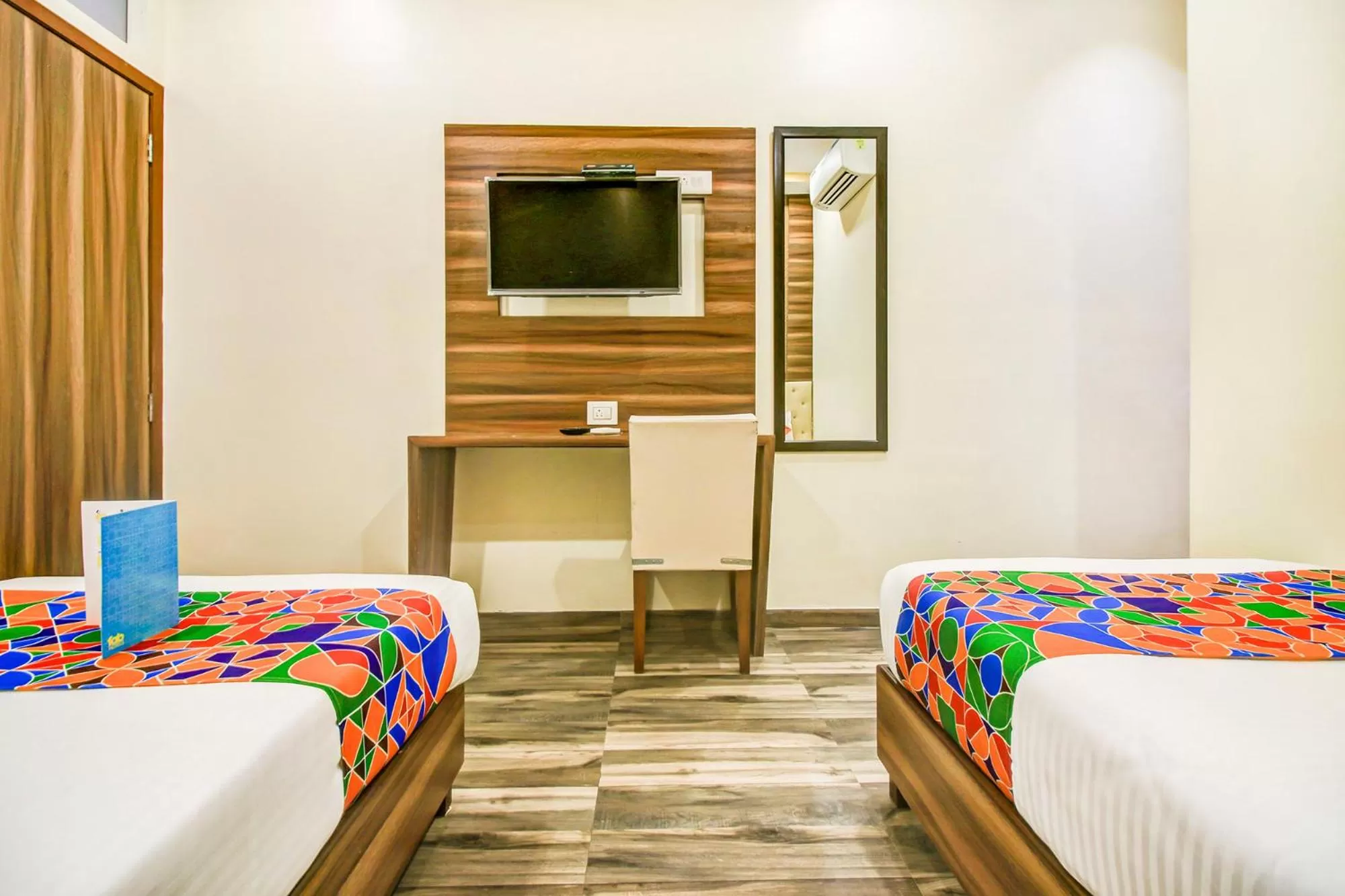 Bedroom, Bed in FabHotel Axis International - Nr Mumbai International Airport