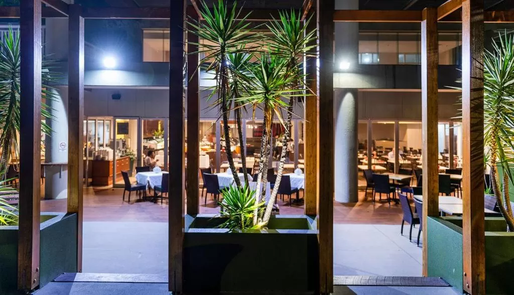 Restaurant/places to eat in Rydges Esplanade Resort Cairns