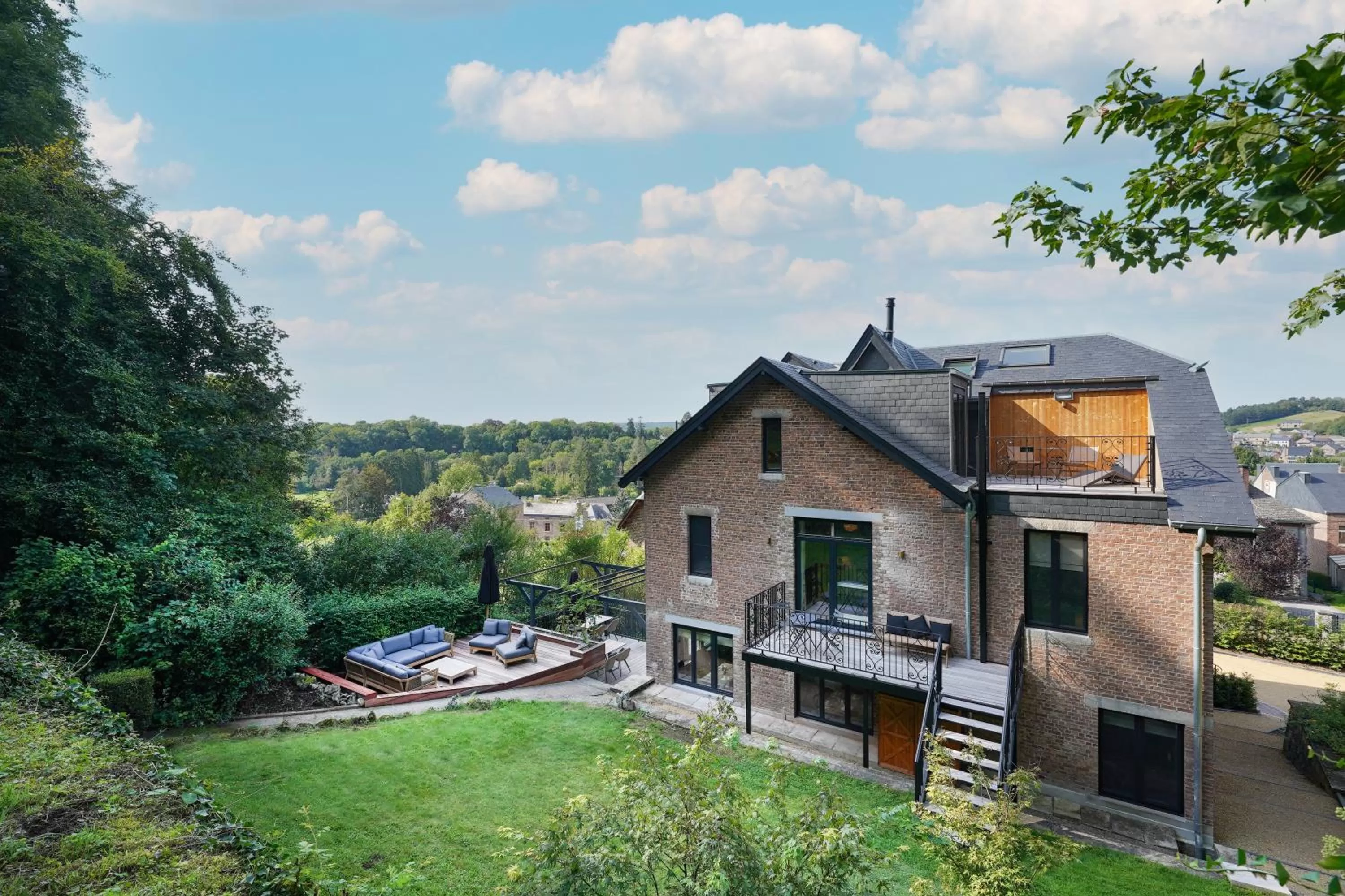 Property Building in Les Terrasses des Falizes B&B