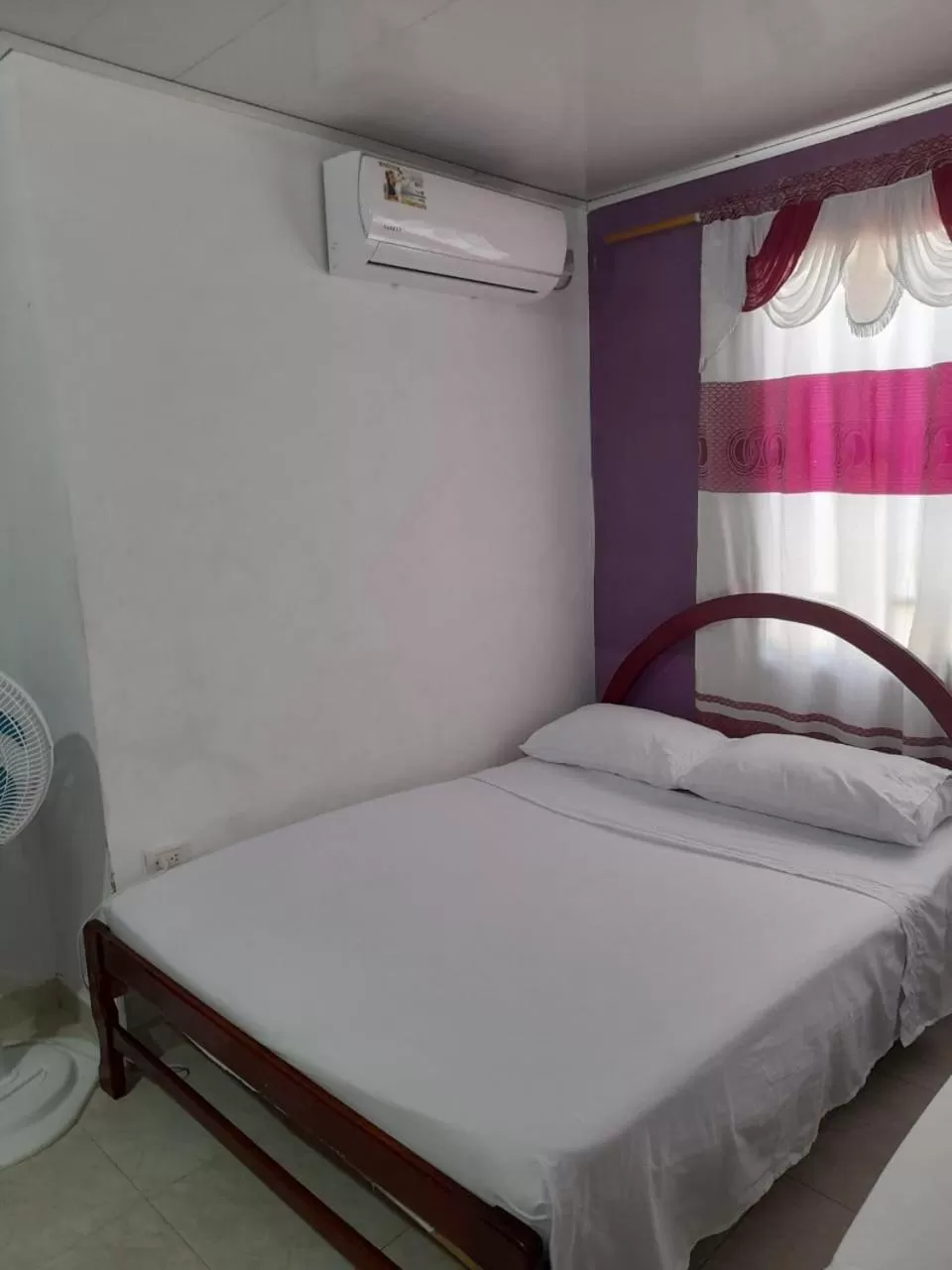 air conditioner, Bed in Posada Sorybego