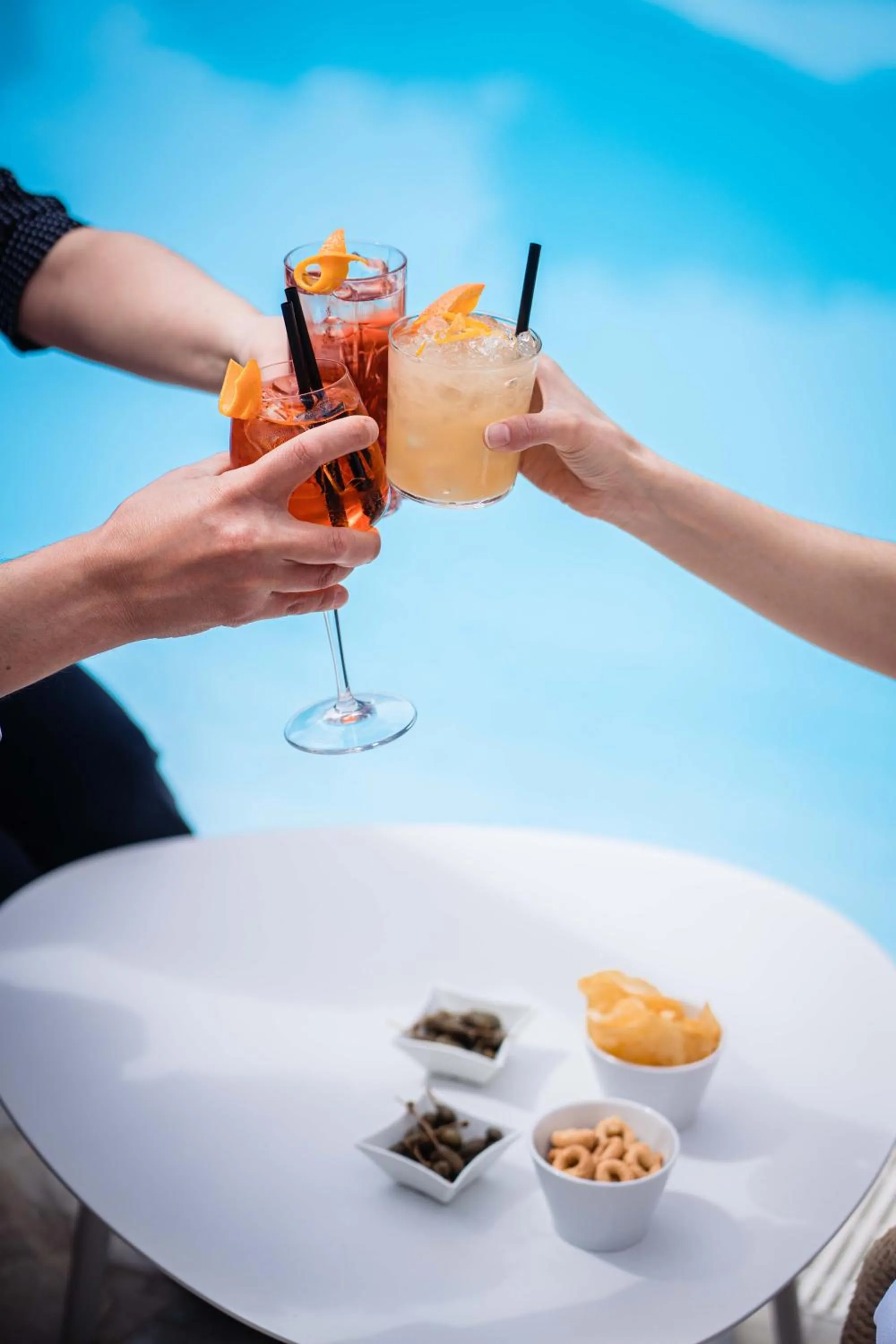 Lounge or bar in Hotel Calanca