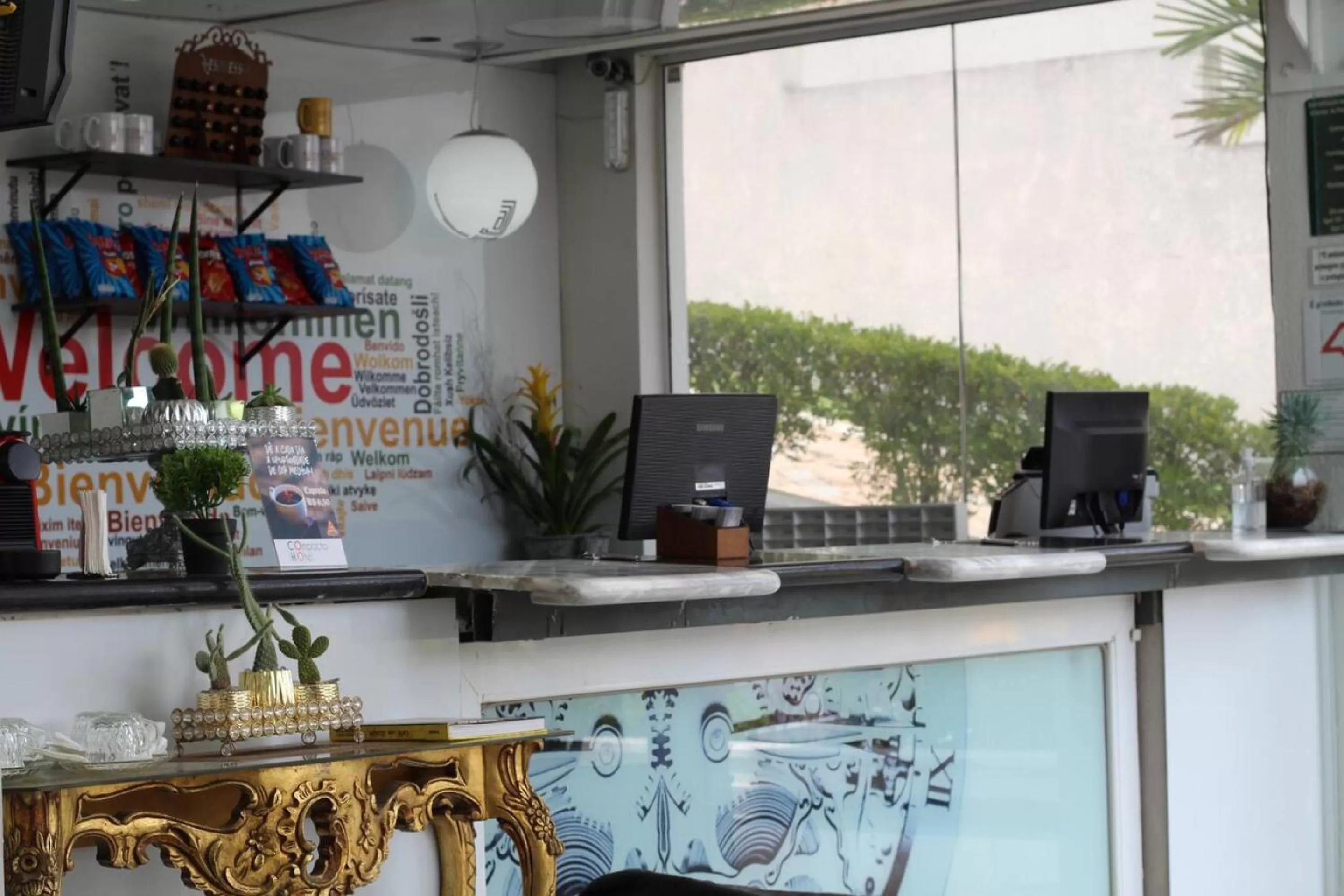 Lobby or reception in Compacto Hotel Alphaville Campinas