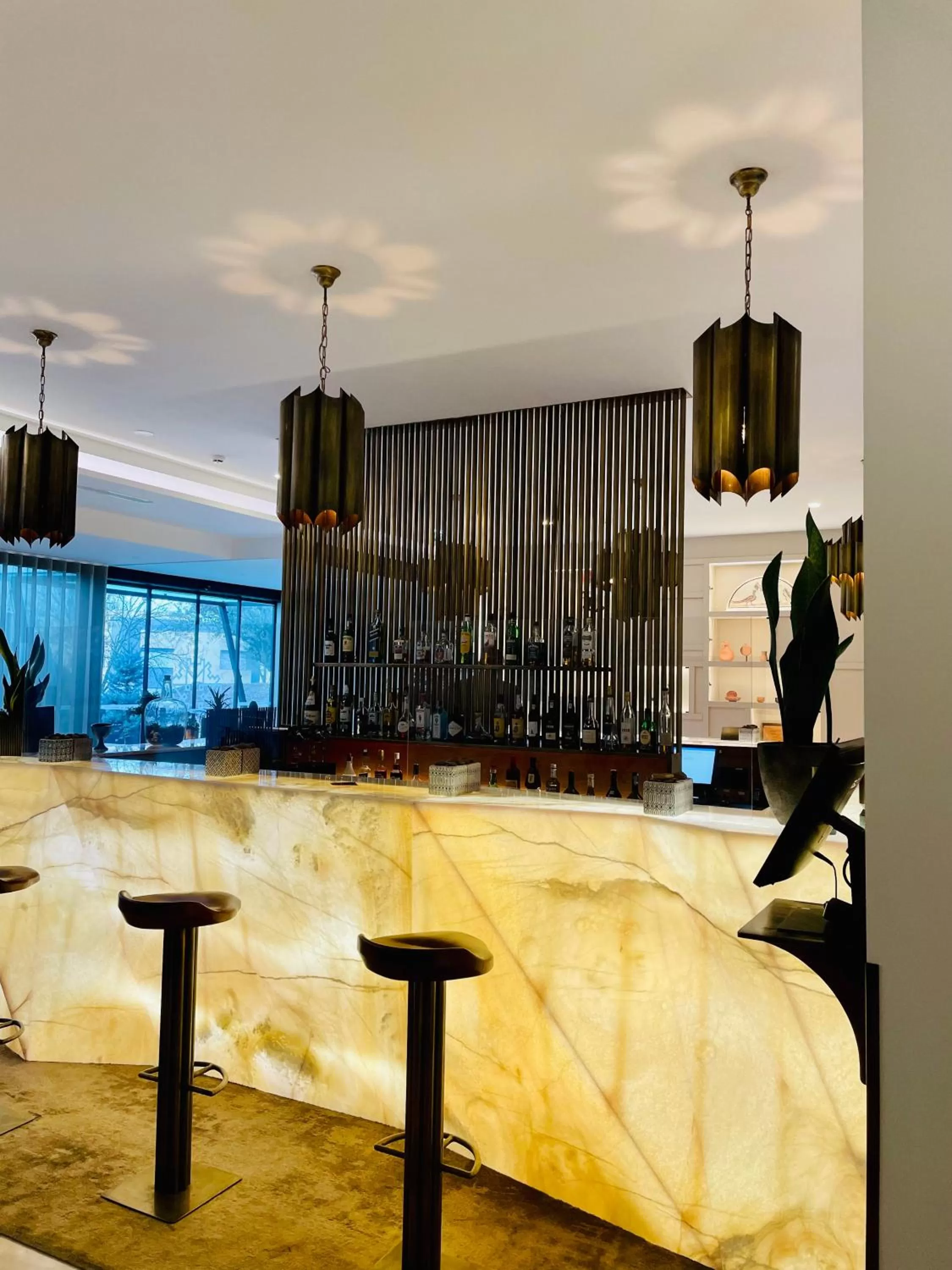 Lounge or bar in Castelo Hotel