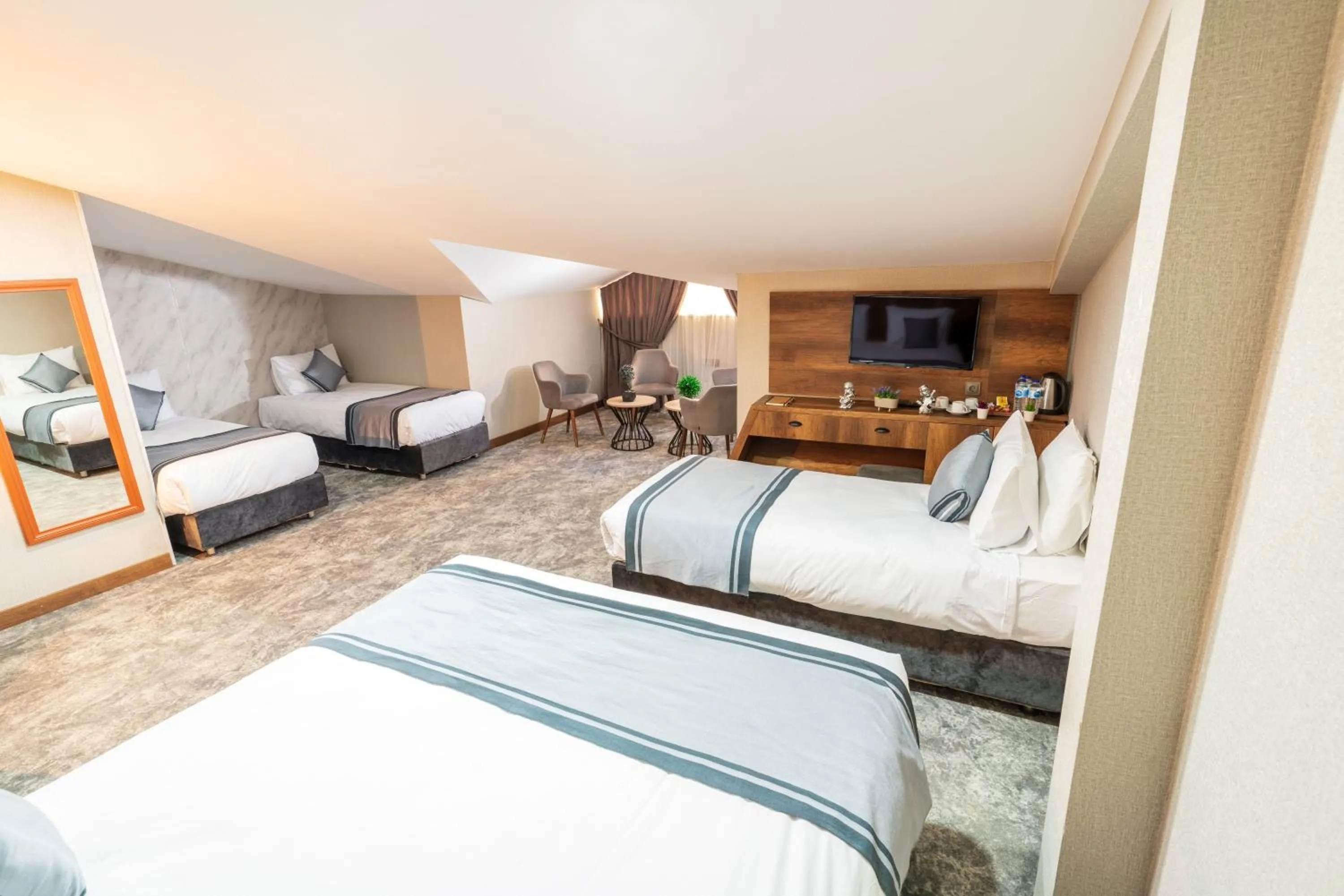 View (from property/room), Bed in Istanbul Airport Express Hotel