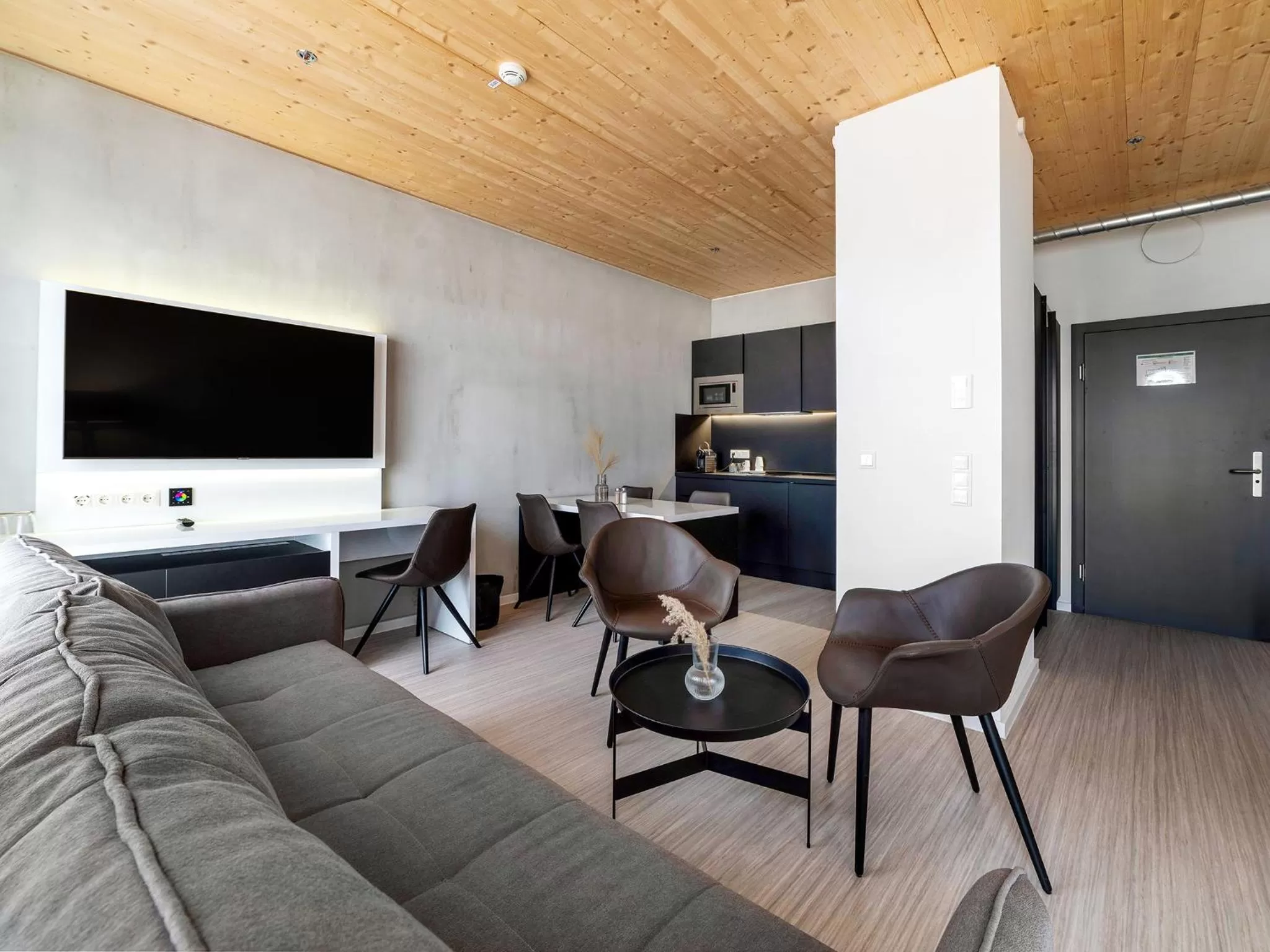 Living room in DORMERO HoHo Wien