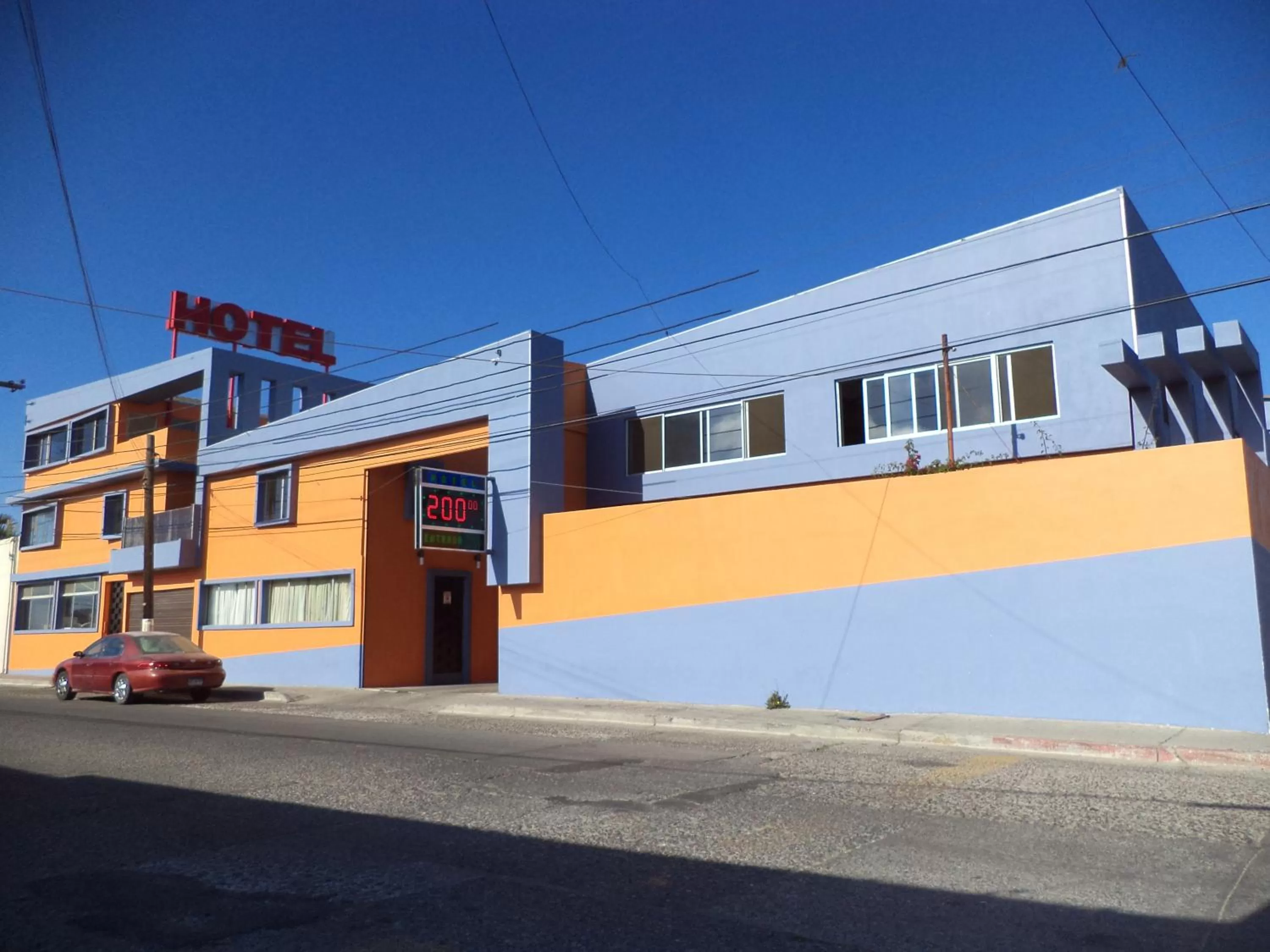 Property building in Hotel Los Altos