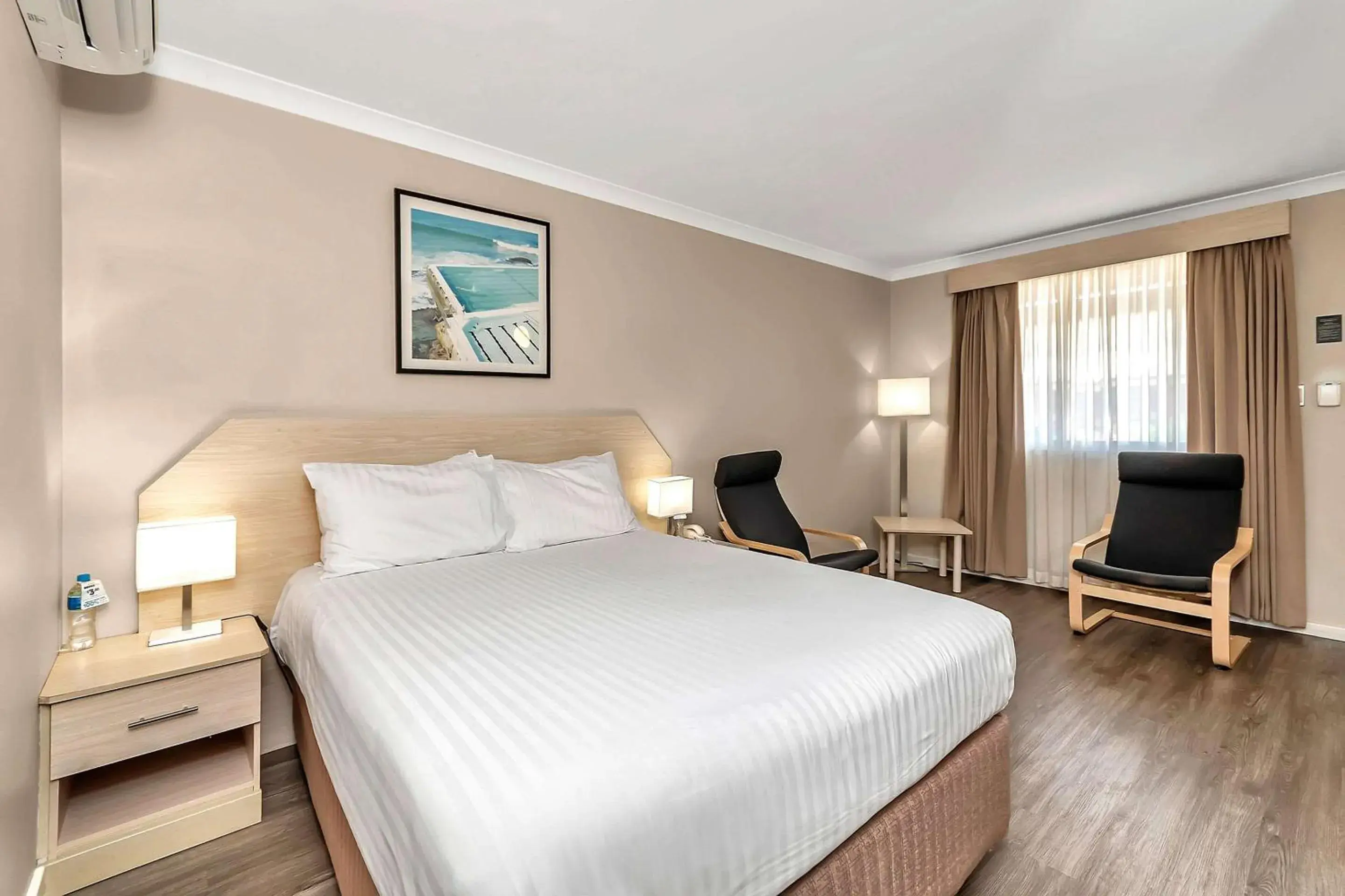 Standard Double Room in Quality Inn Railway Motel Standard Double Room in Quality Inn Railway Motel