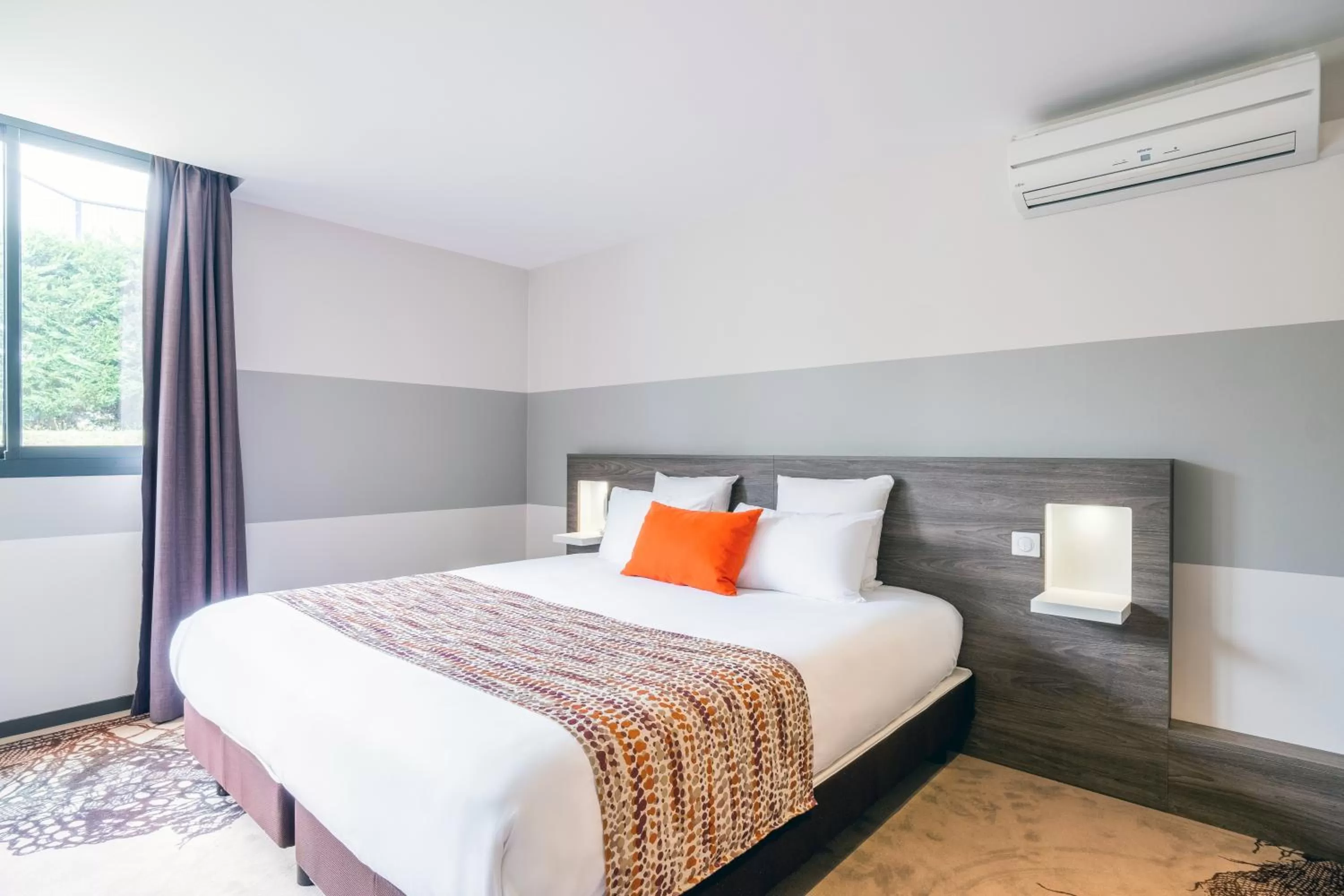 Bed in Best Western Hôtel Agen Le Passage, Agen Sud