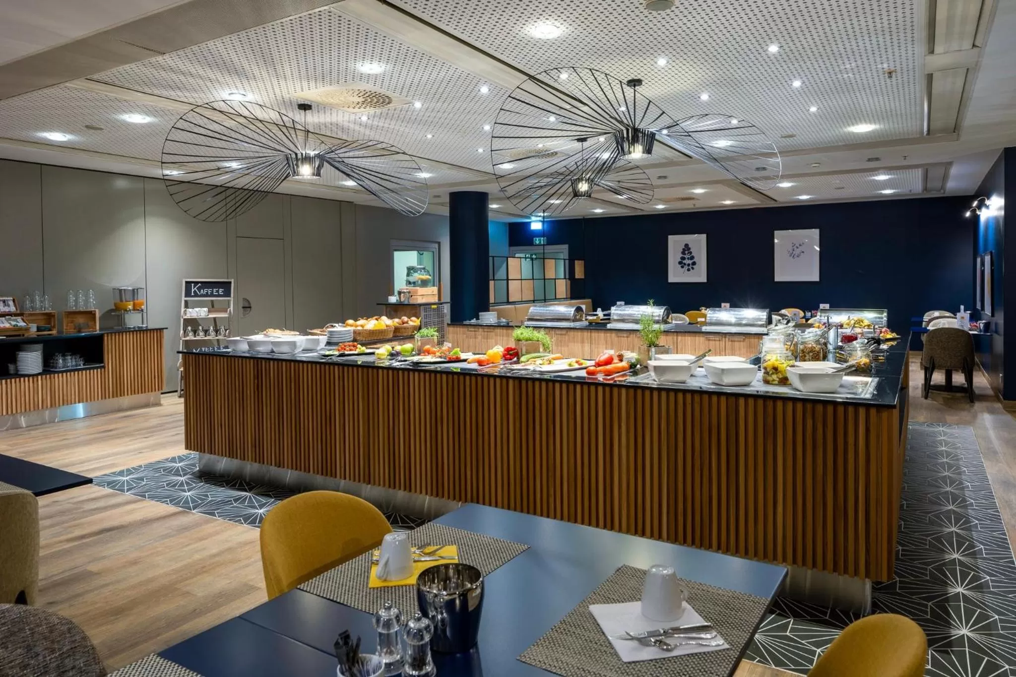 Breakfast in voco Dusseldorf Seestern by IHG