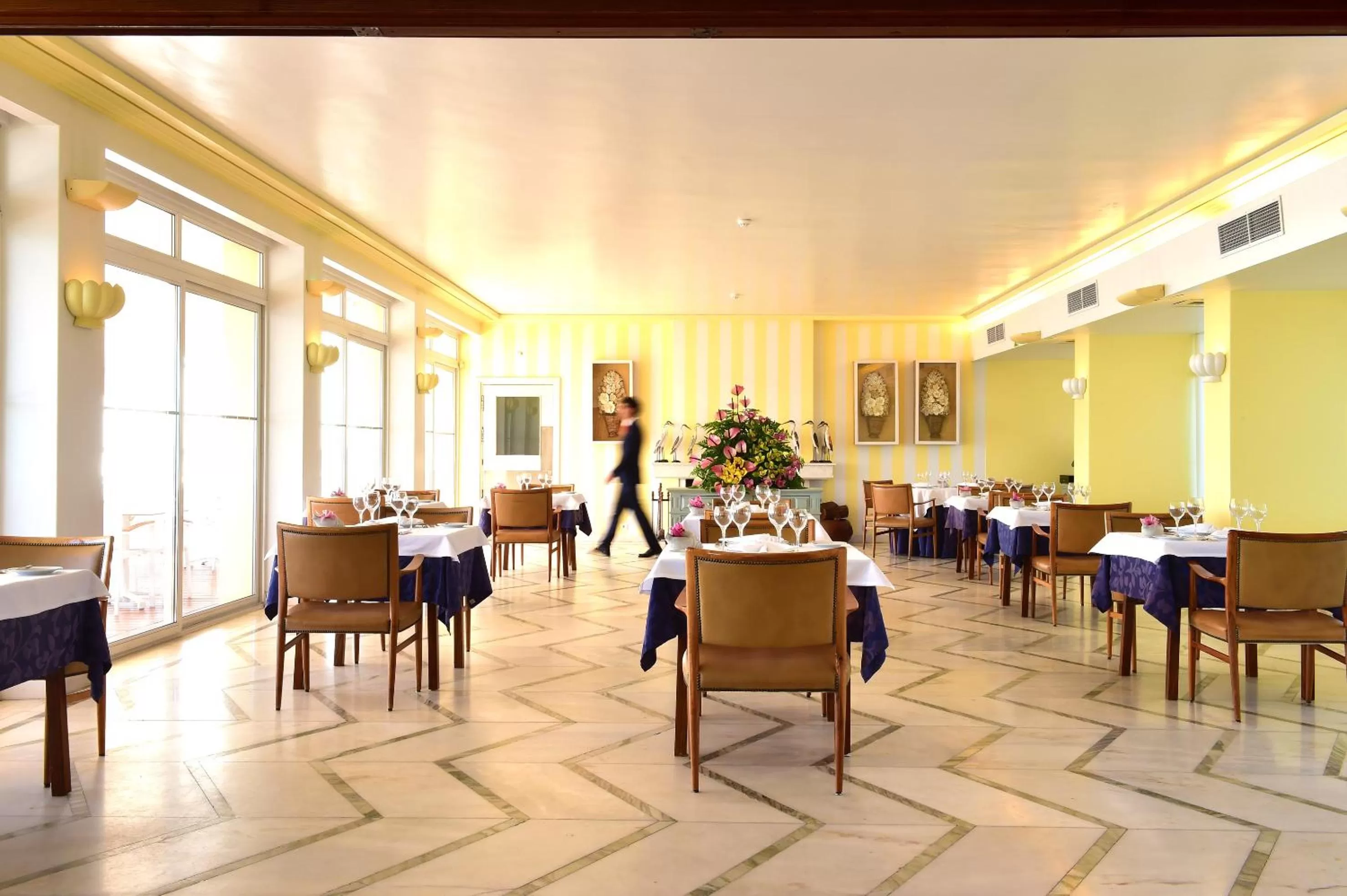 Restaurant/places to eat in Pousada da Ria