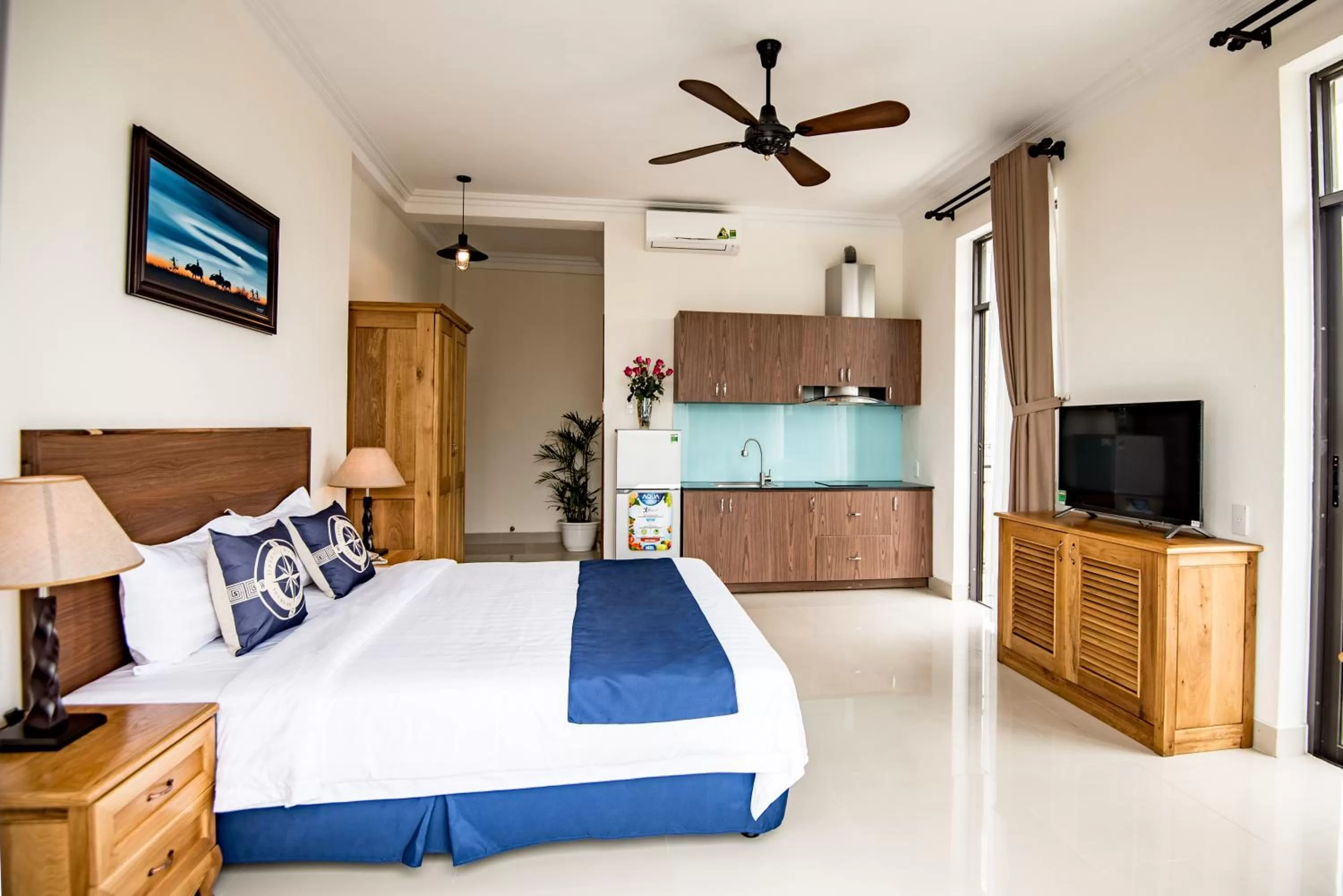 Kitchen or kitchenette, Bed in Santa Sea Villa