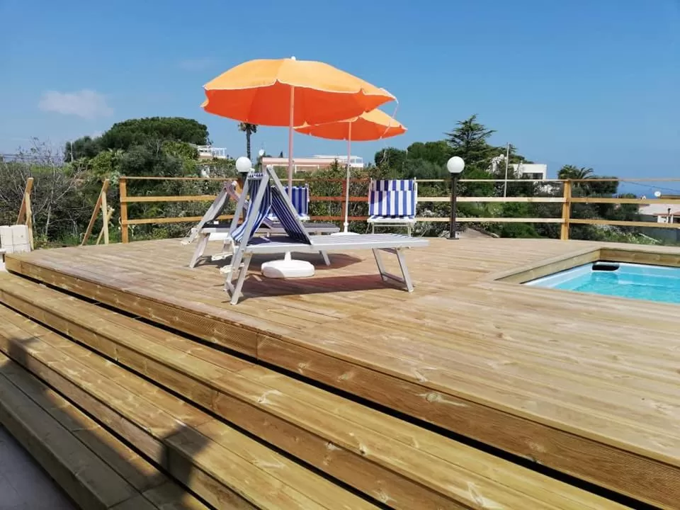 Swimming pool in Le Dimore Del Sarto Polignano a mare
