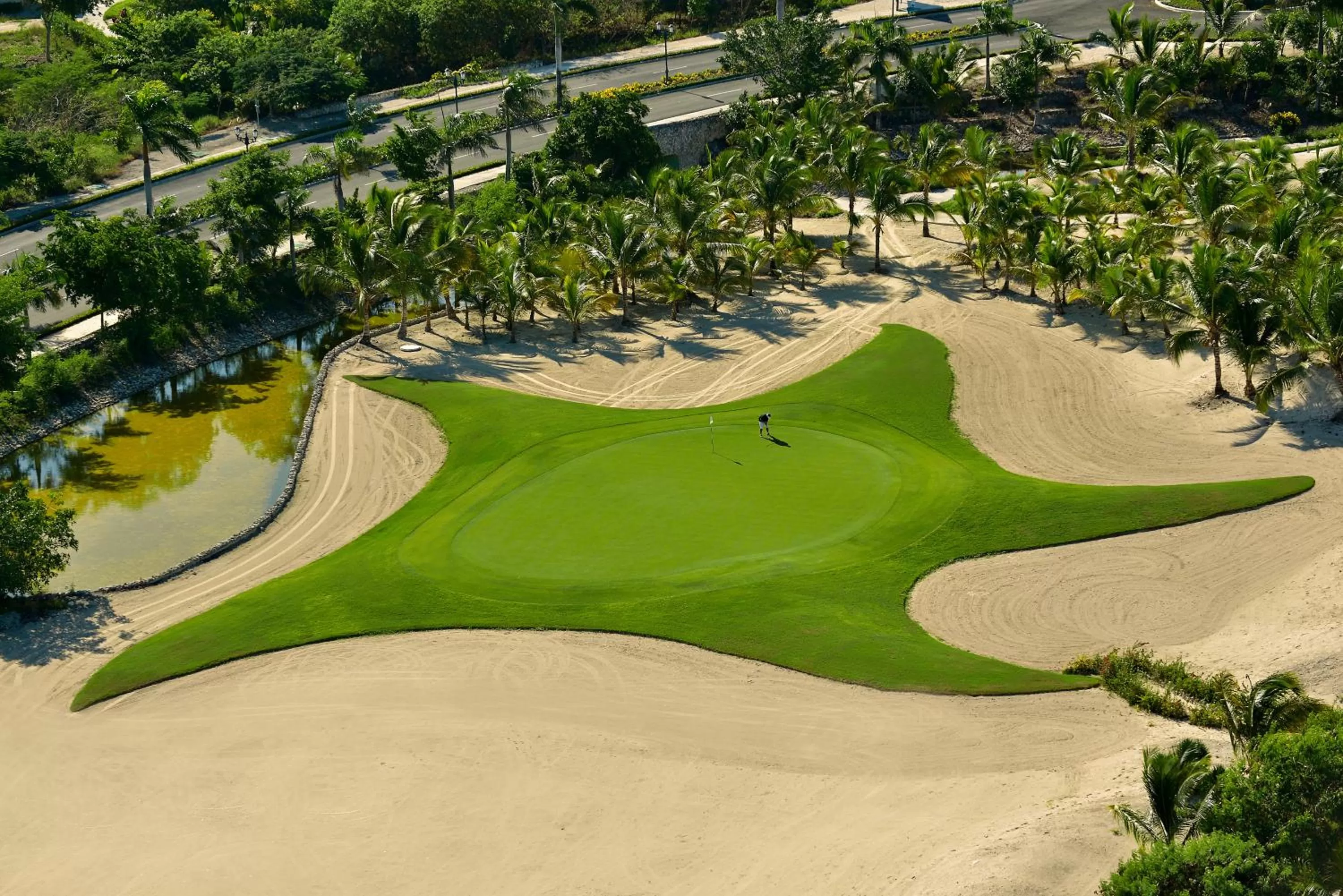 Golfcourse in Iberostar Selection Bavaro Suites - All Inclusive