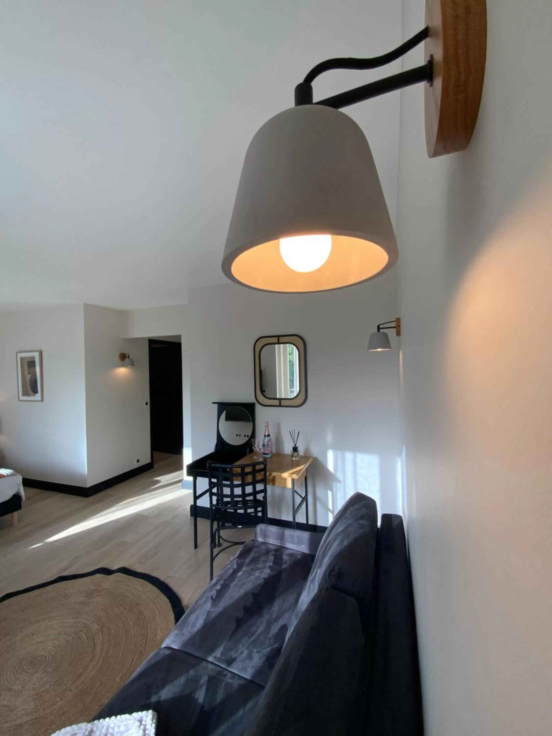 Bed in Hôtel l'Arena