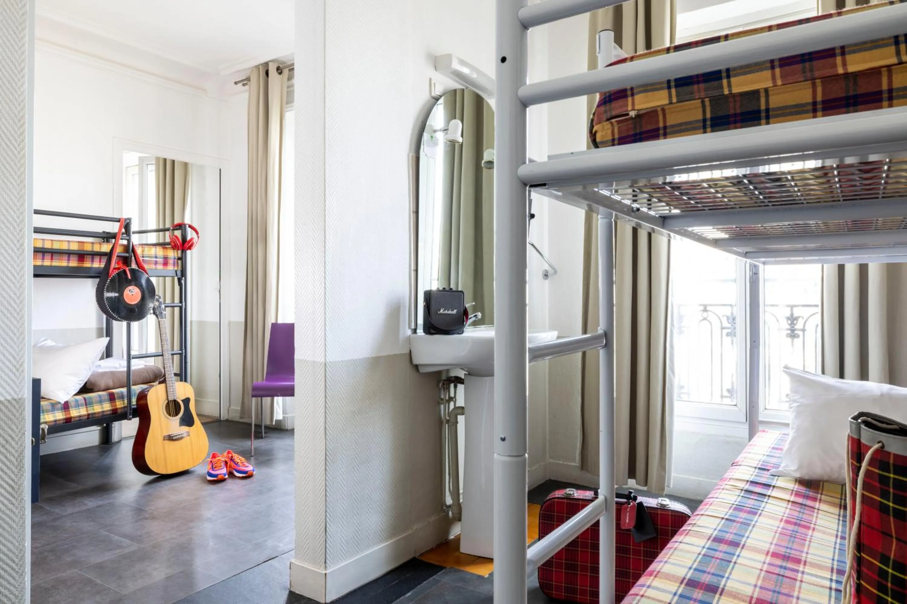 Bed in Le Regent Montmartre by Hiphophostels