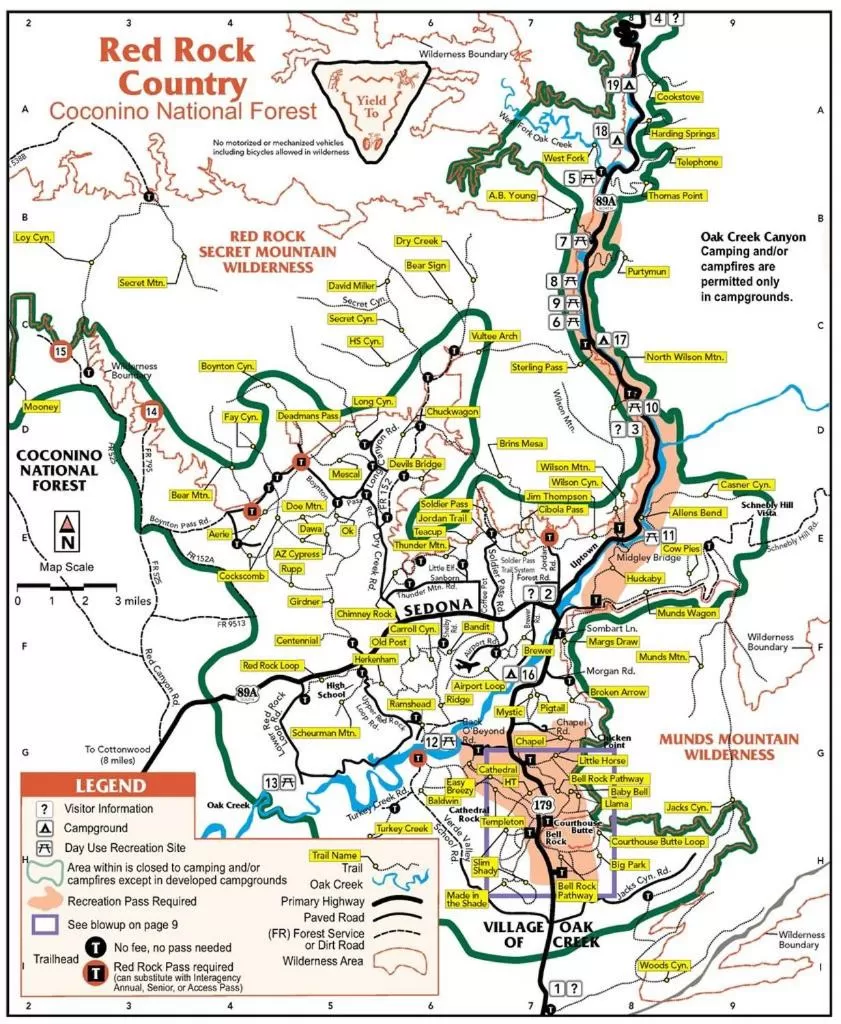 Hiking in La Petite Sedona
