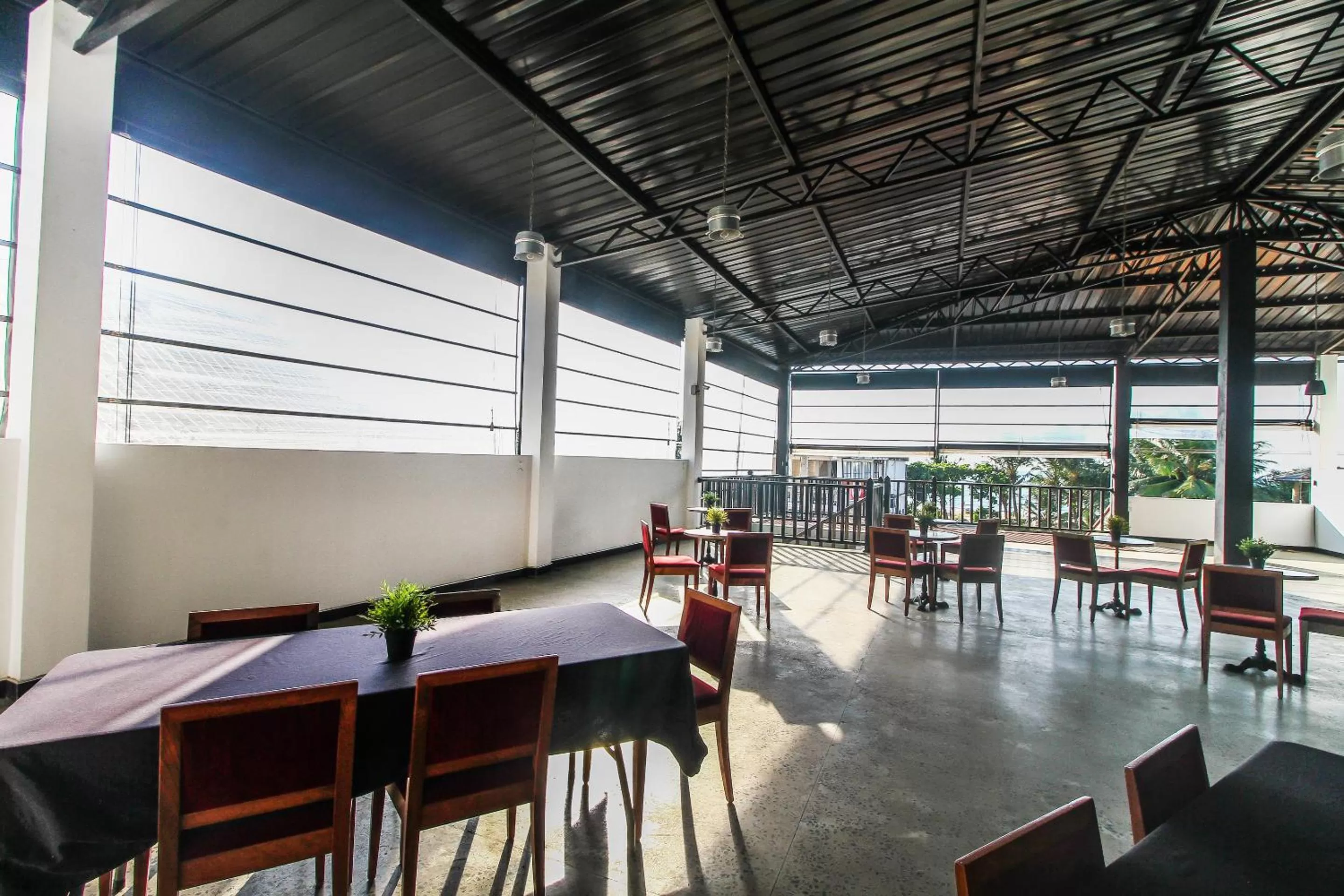 Restaurant/Places to Eat in Hotel 198 Negombo