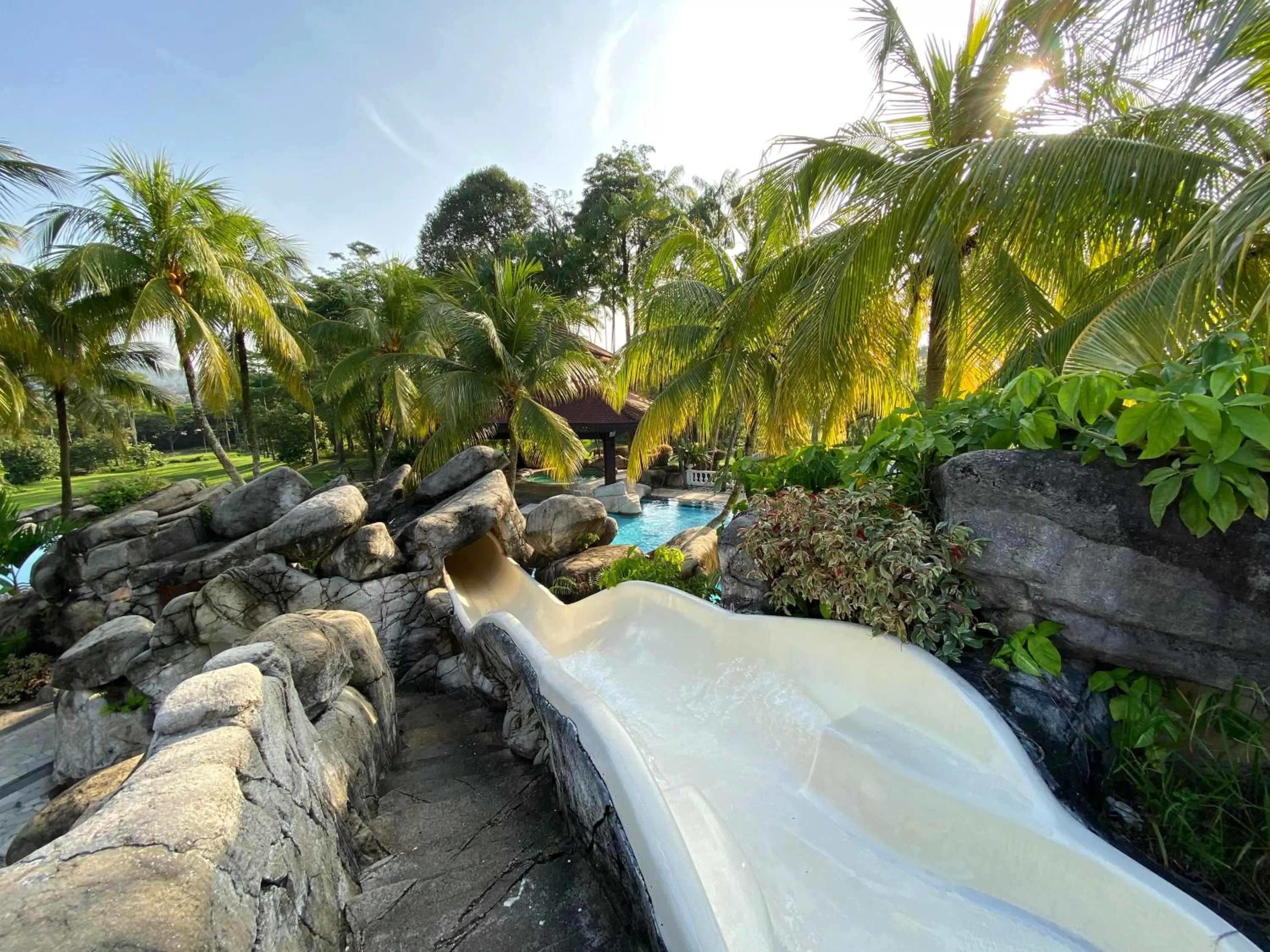 Swimming pool in Pulai Springs Resort Official