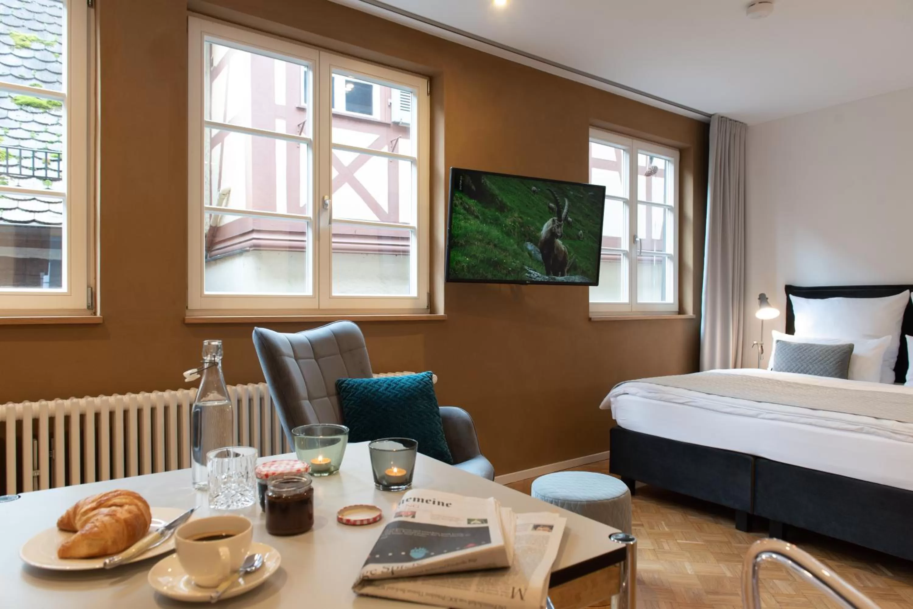 Photo of the whole room, Bed in der Gänsbühl auf der Stadtmauer