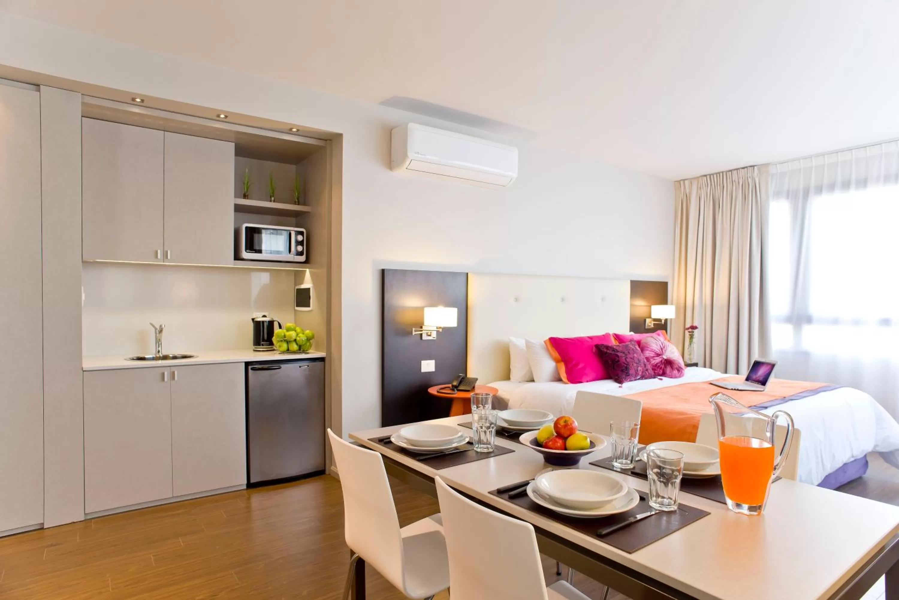 Bed in Bulnes Eco Suites