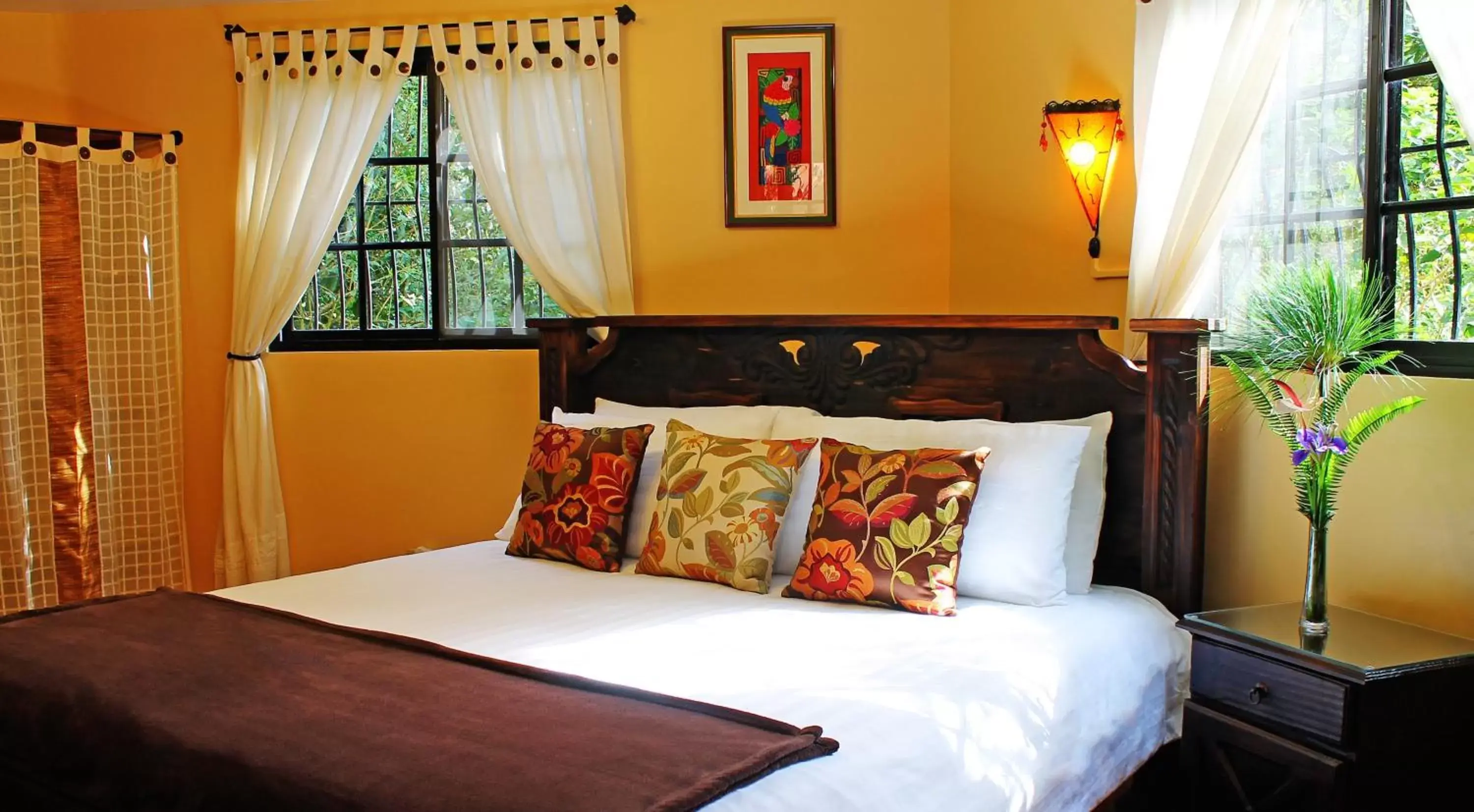 Standard Queen Bed + Single Bed in Boquete Garden Inn Standard Queen Bed + Single Bed in Boquete Garden Inn