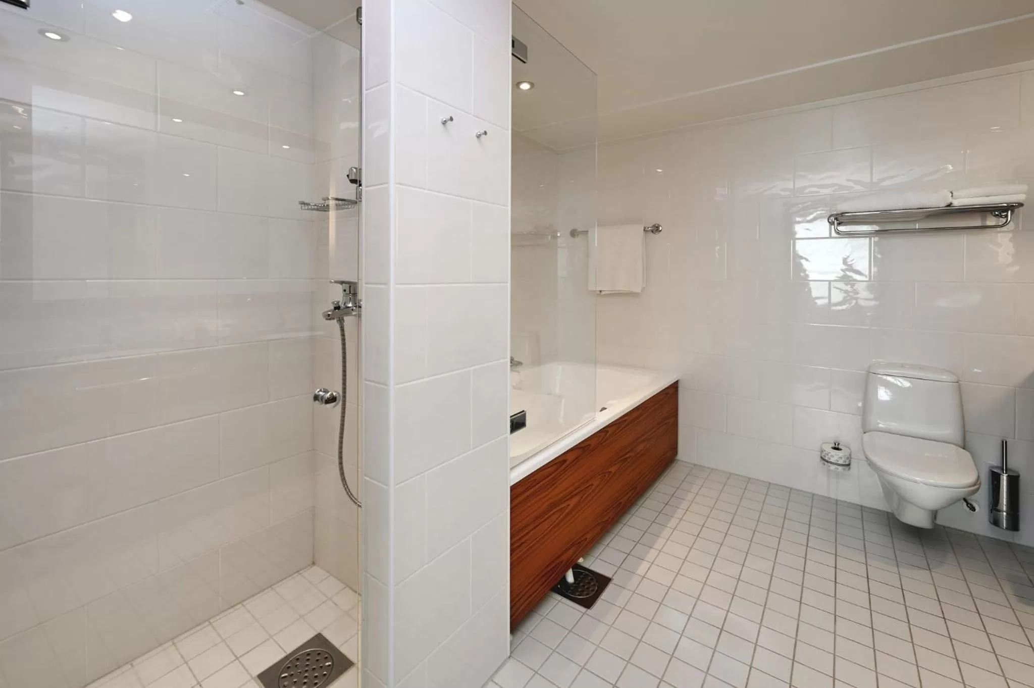 Bathroom in Crowne Plaza Helsinki - Hesperia by IHG