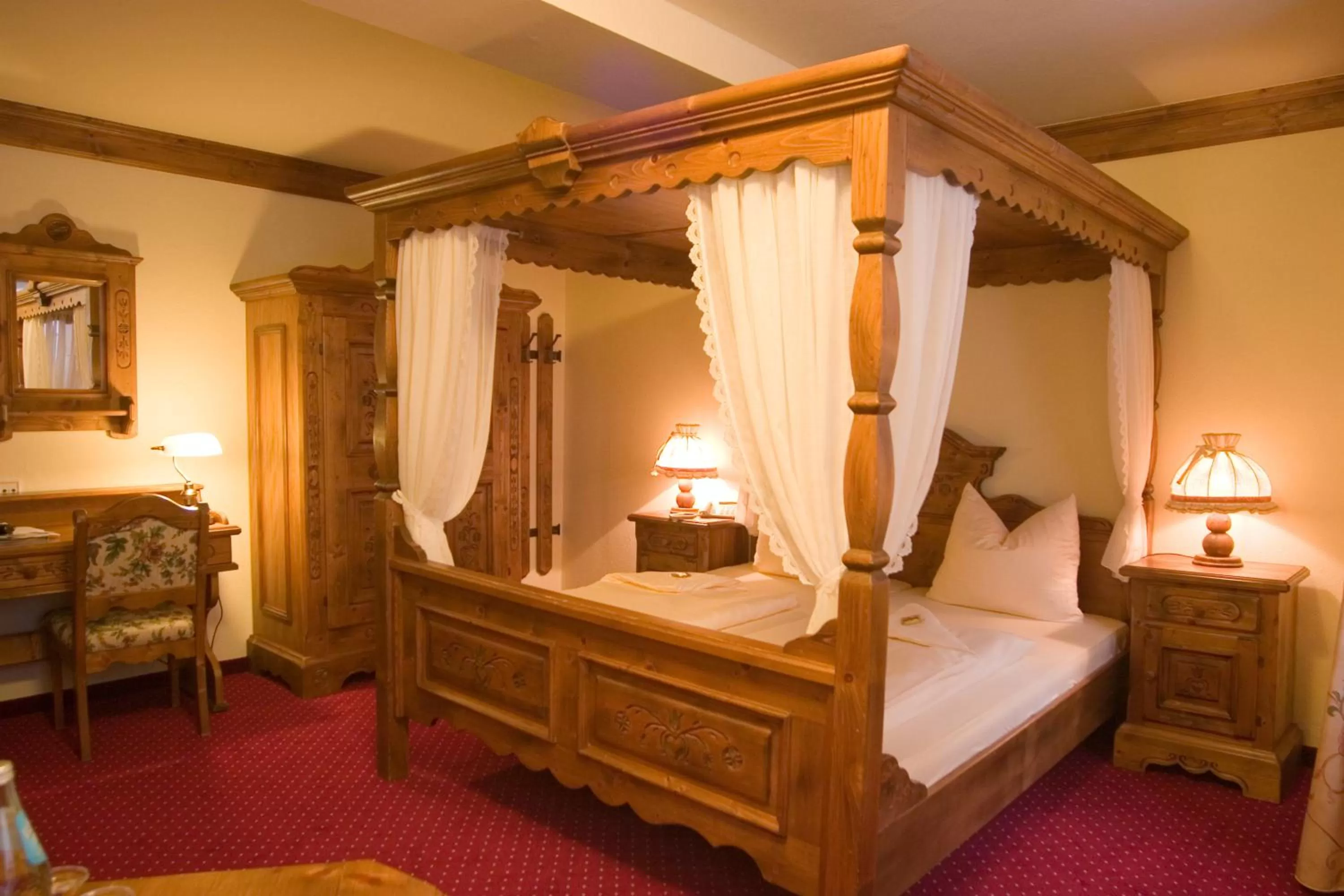 Bed in Hotel zur Post