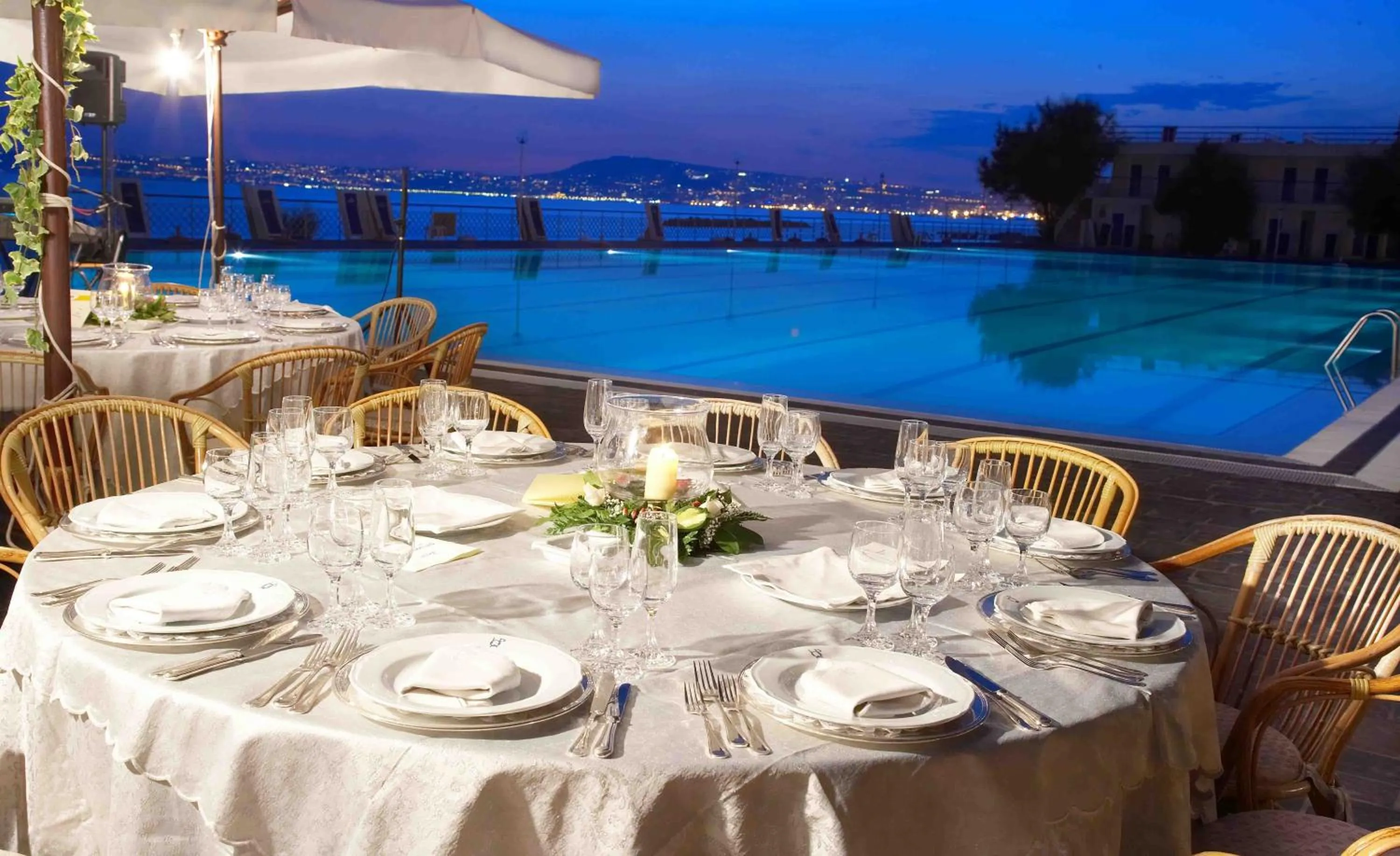 Pool view in Puntaquattroventi