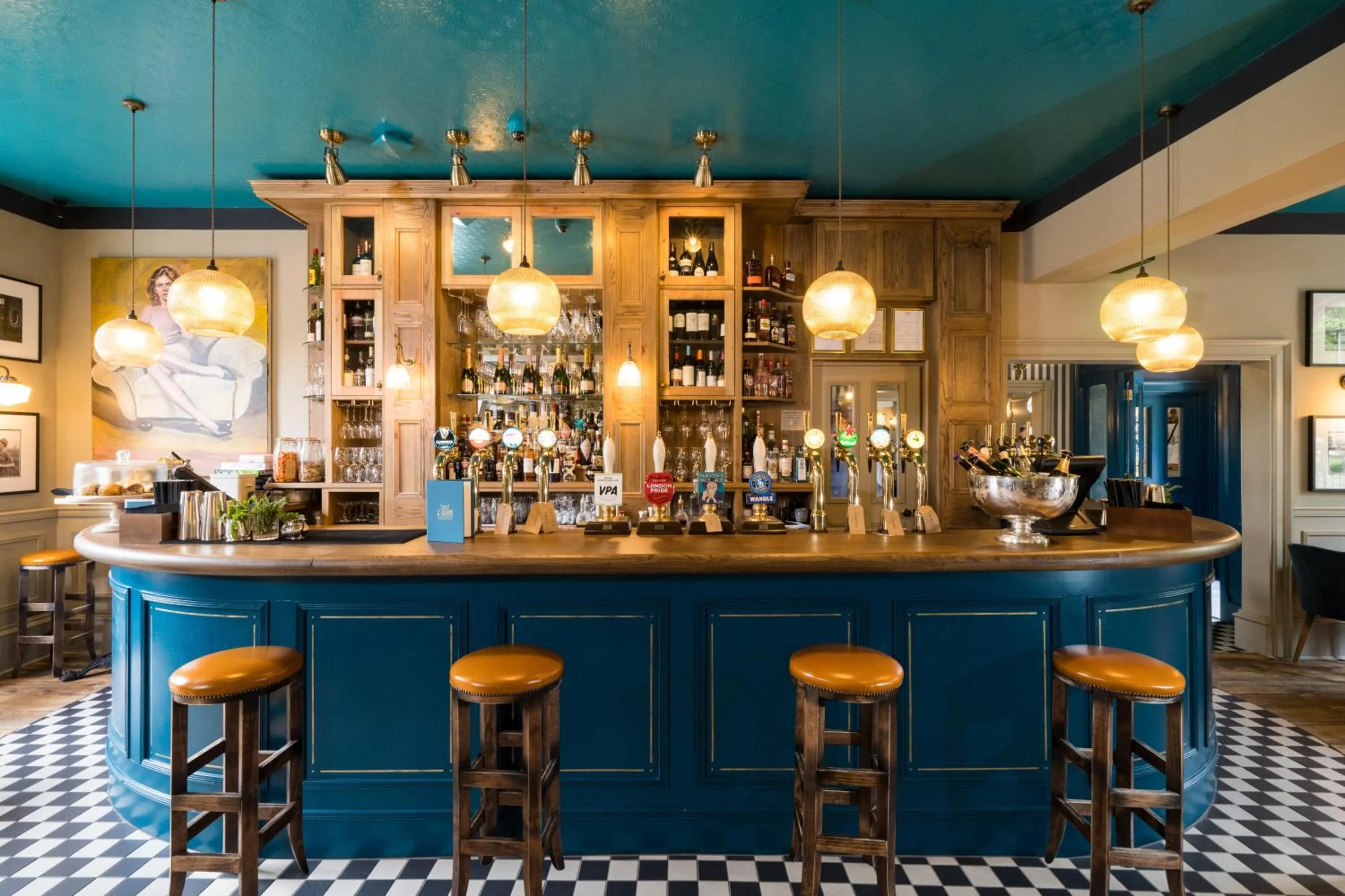 Lounge or bar in Aragon House