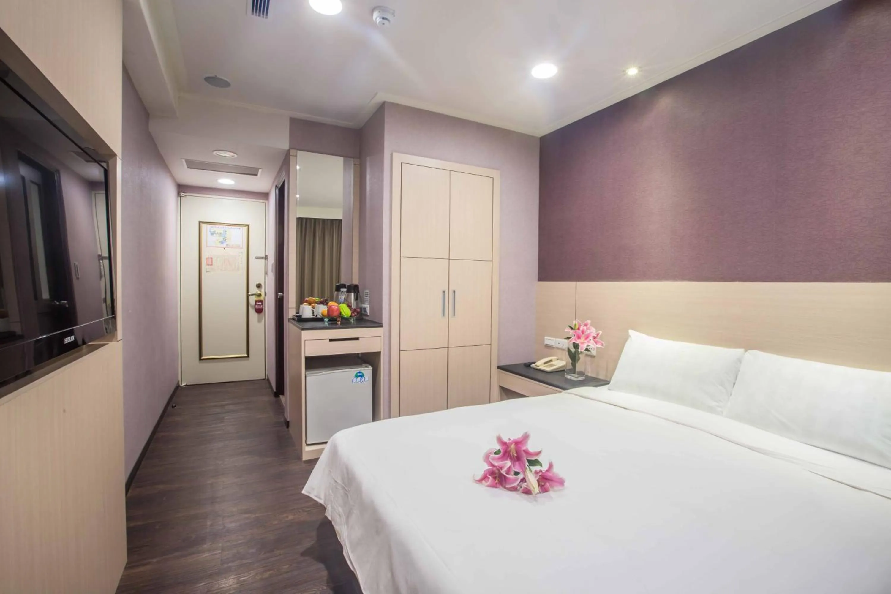 Standard  Double Room in KKS Hotel