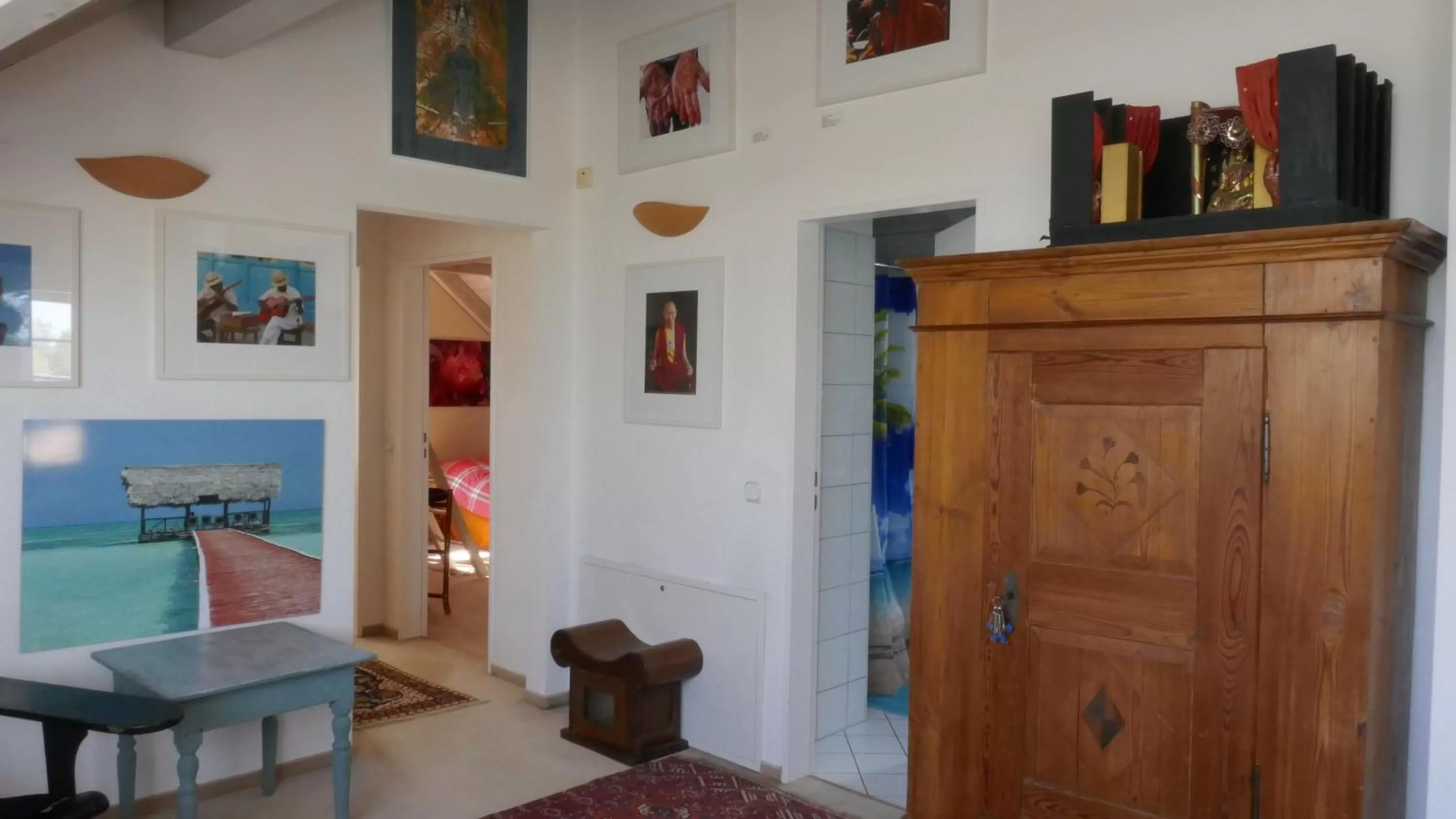 Communal lounge/ TV room, Seating Area in Bed and Breakfast Bavaria München