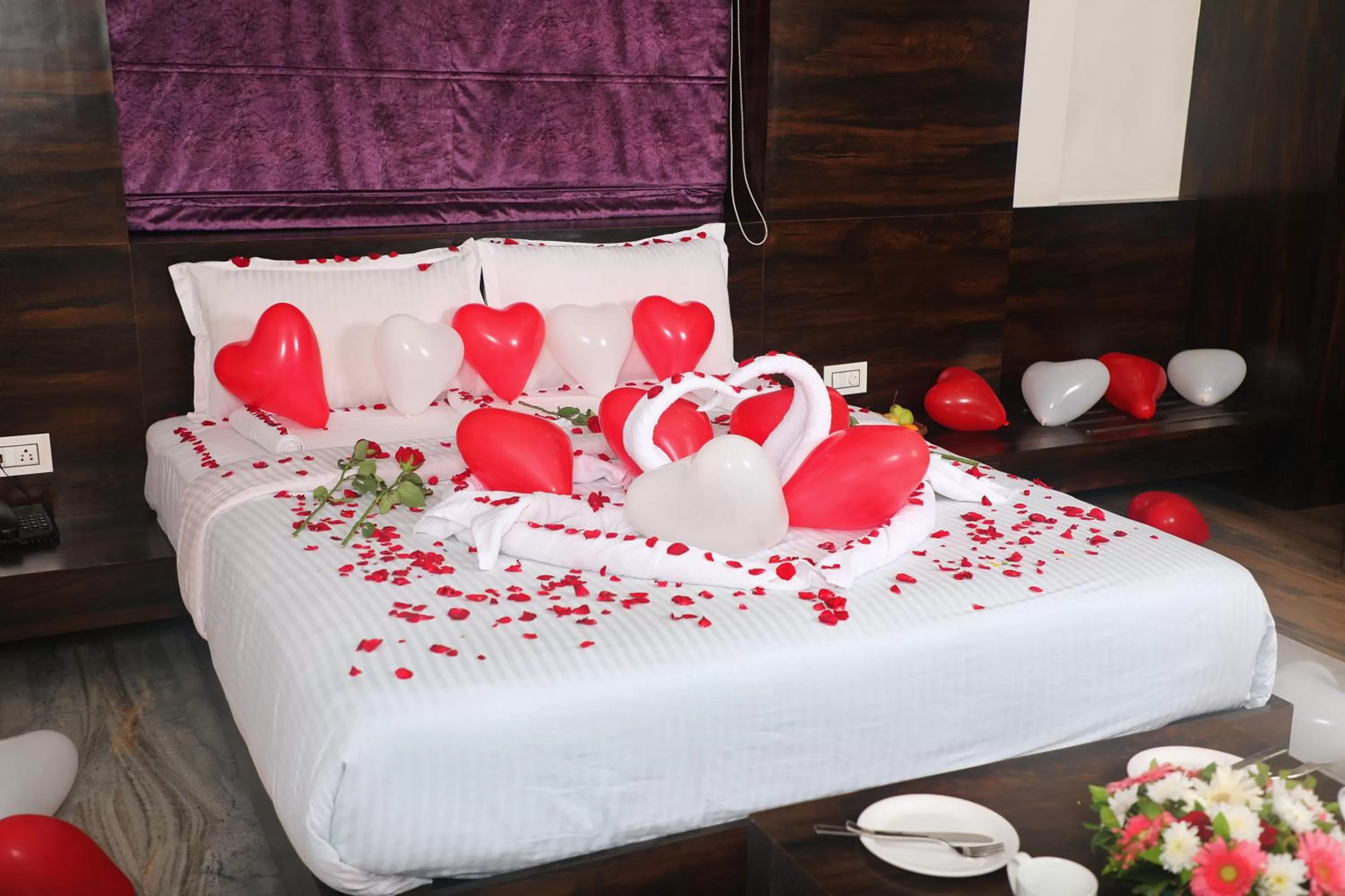 Decorative detail, Bed in Hotel Planet Four