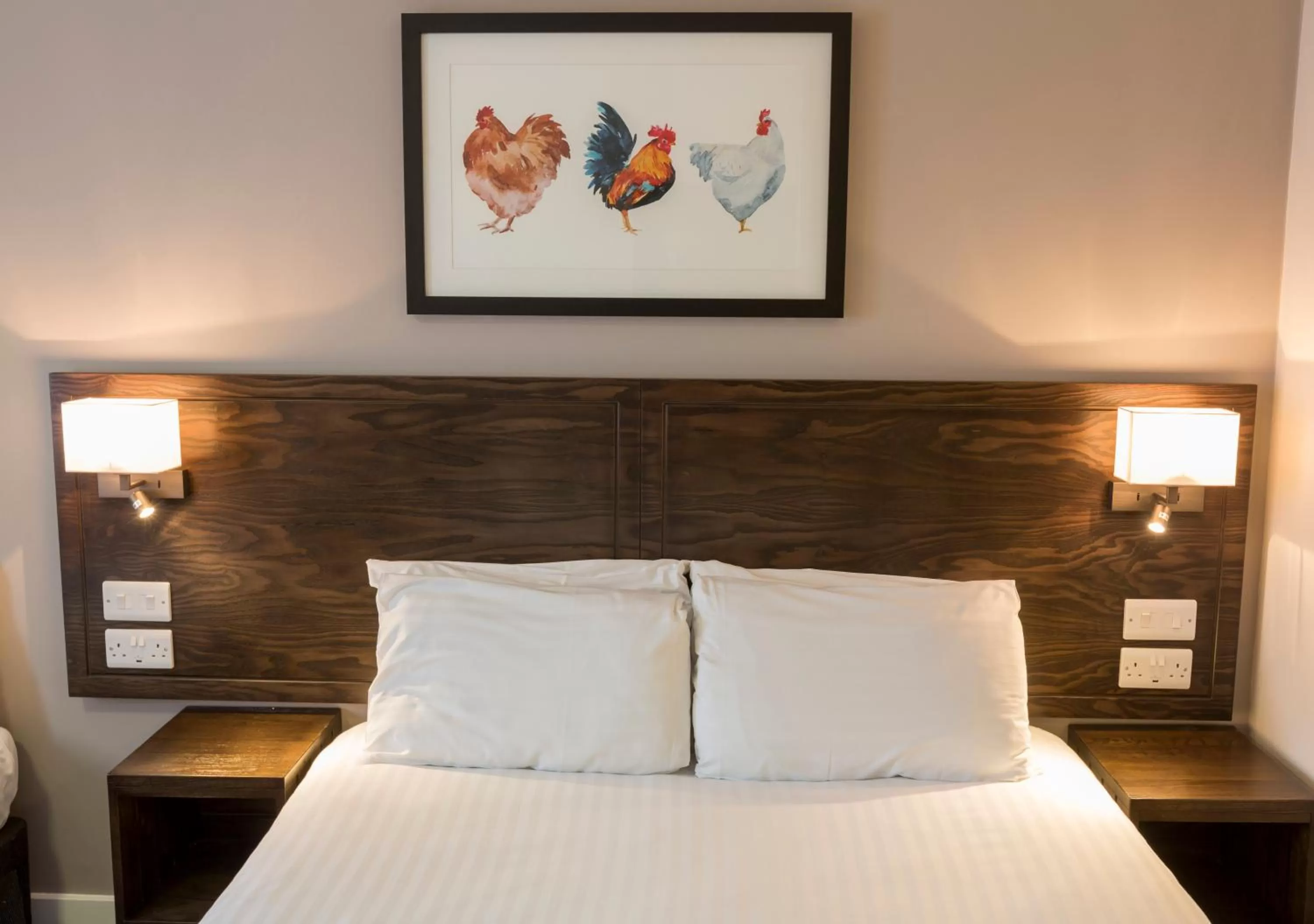 Bedroom, Bed in Starling Cloud