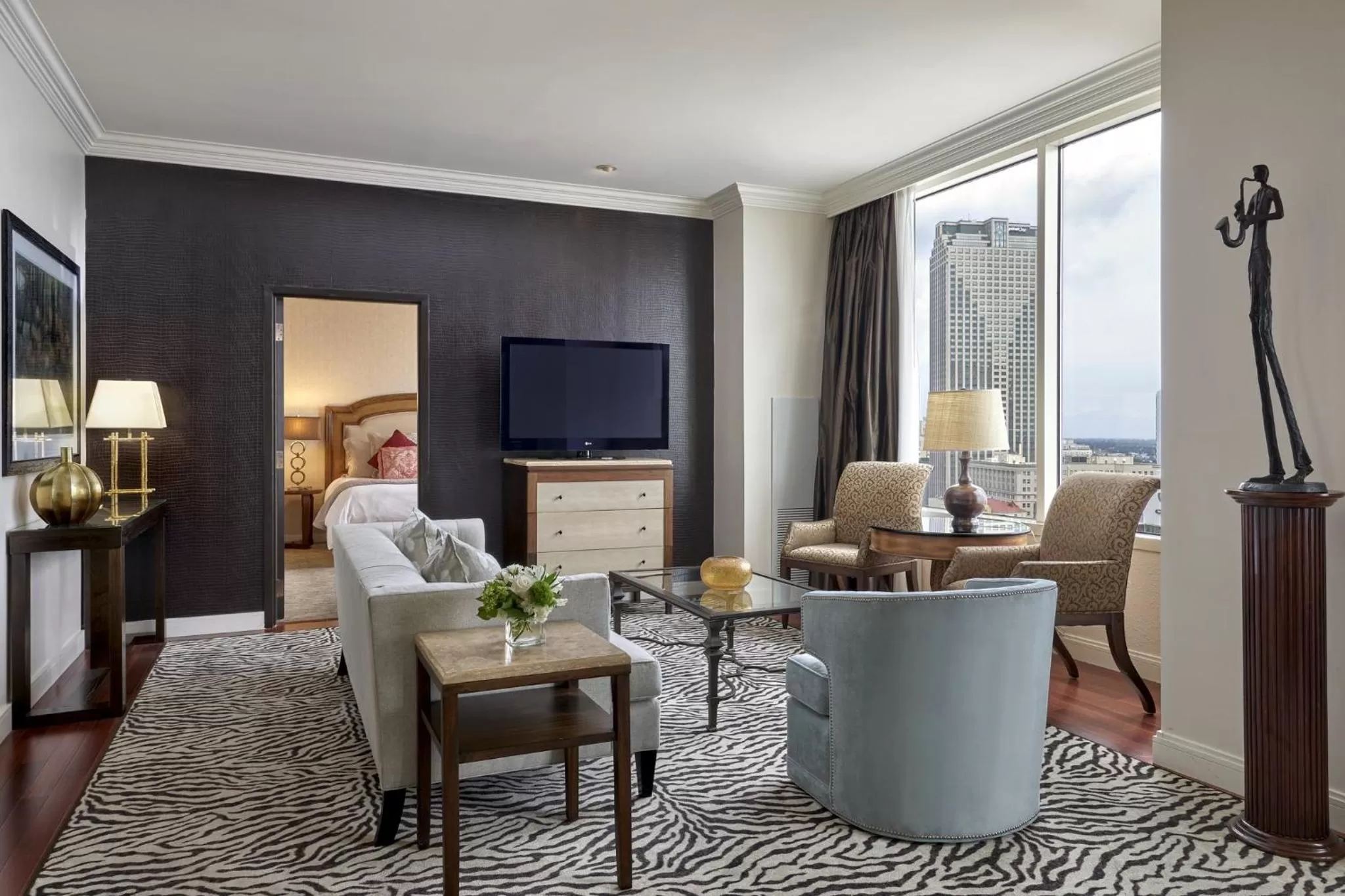 Photo of the whole room in Loews New Orleans Hotel