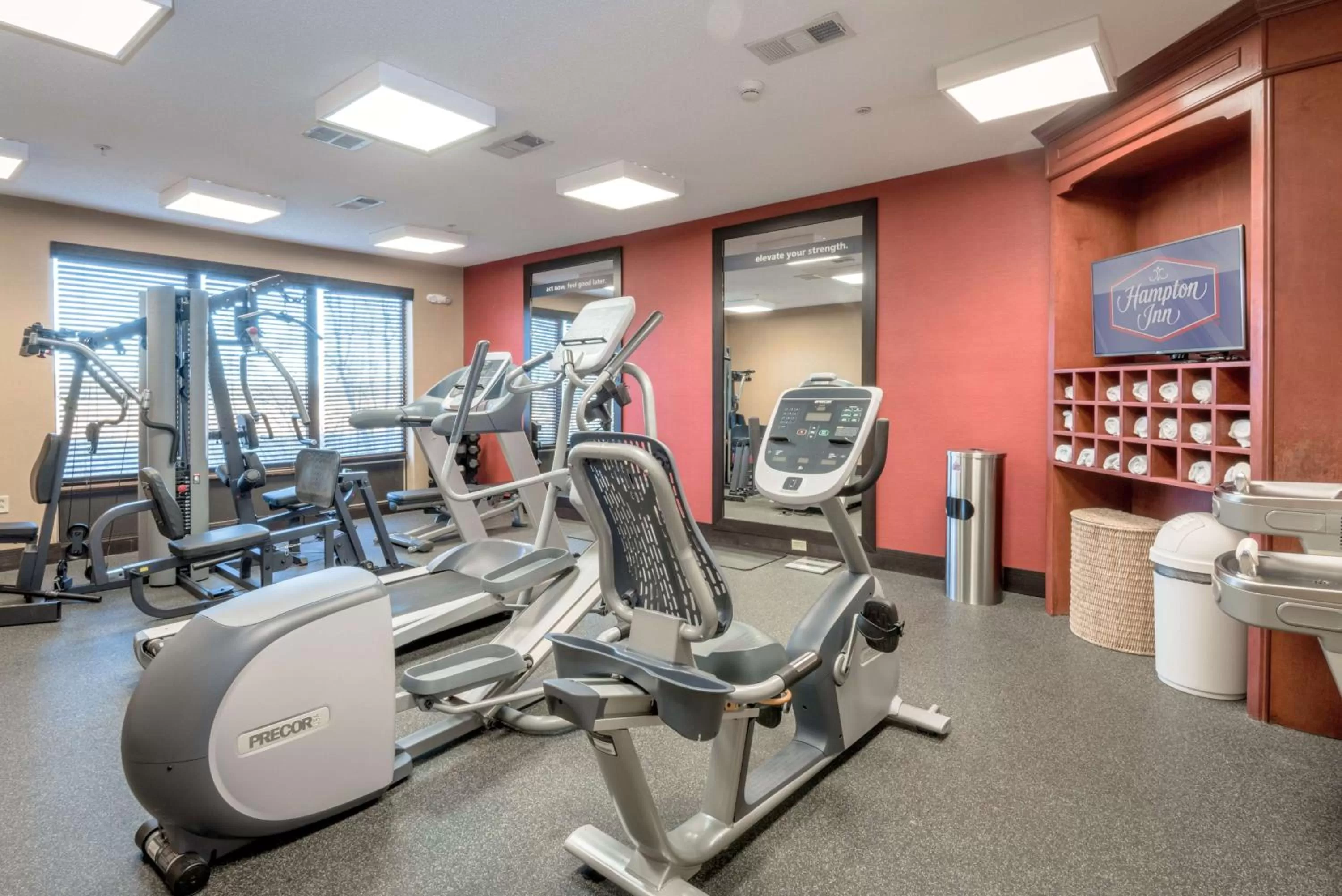 Fitness centre/facilities in Hampton Inn Montgomery-South-Airport