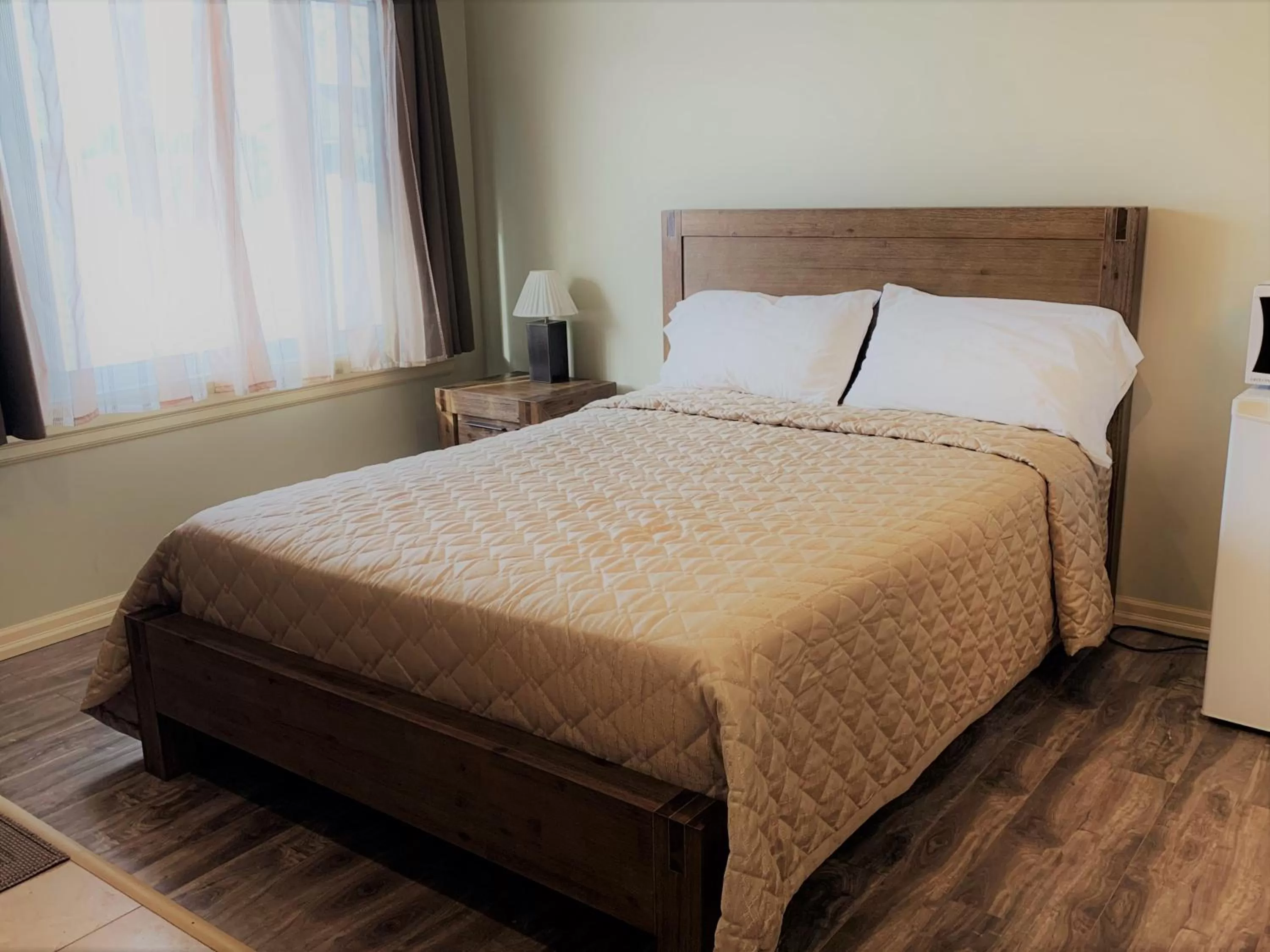 Bed in Hawberry Motel