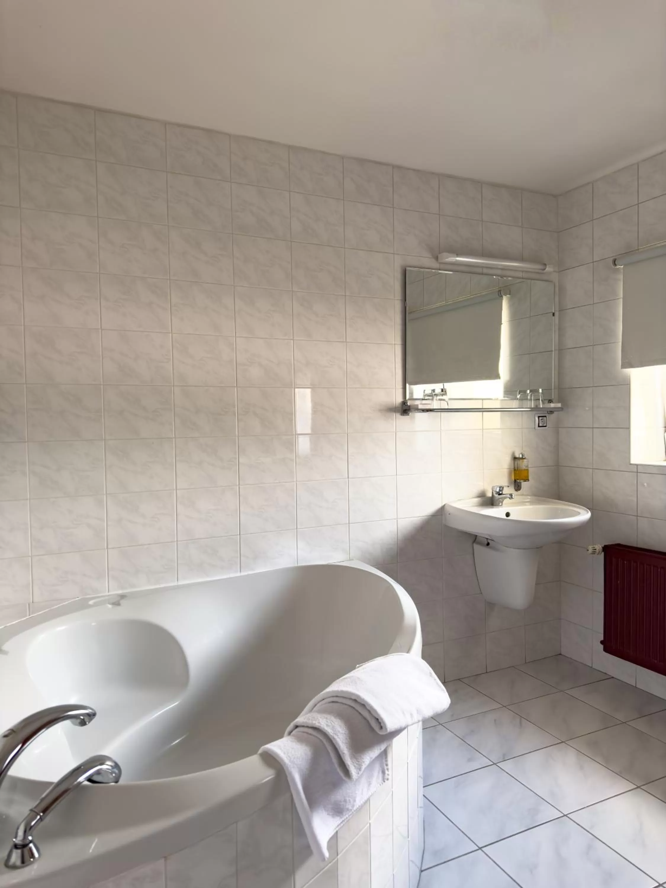 Bathroom in Hotel Theresia