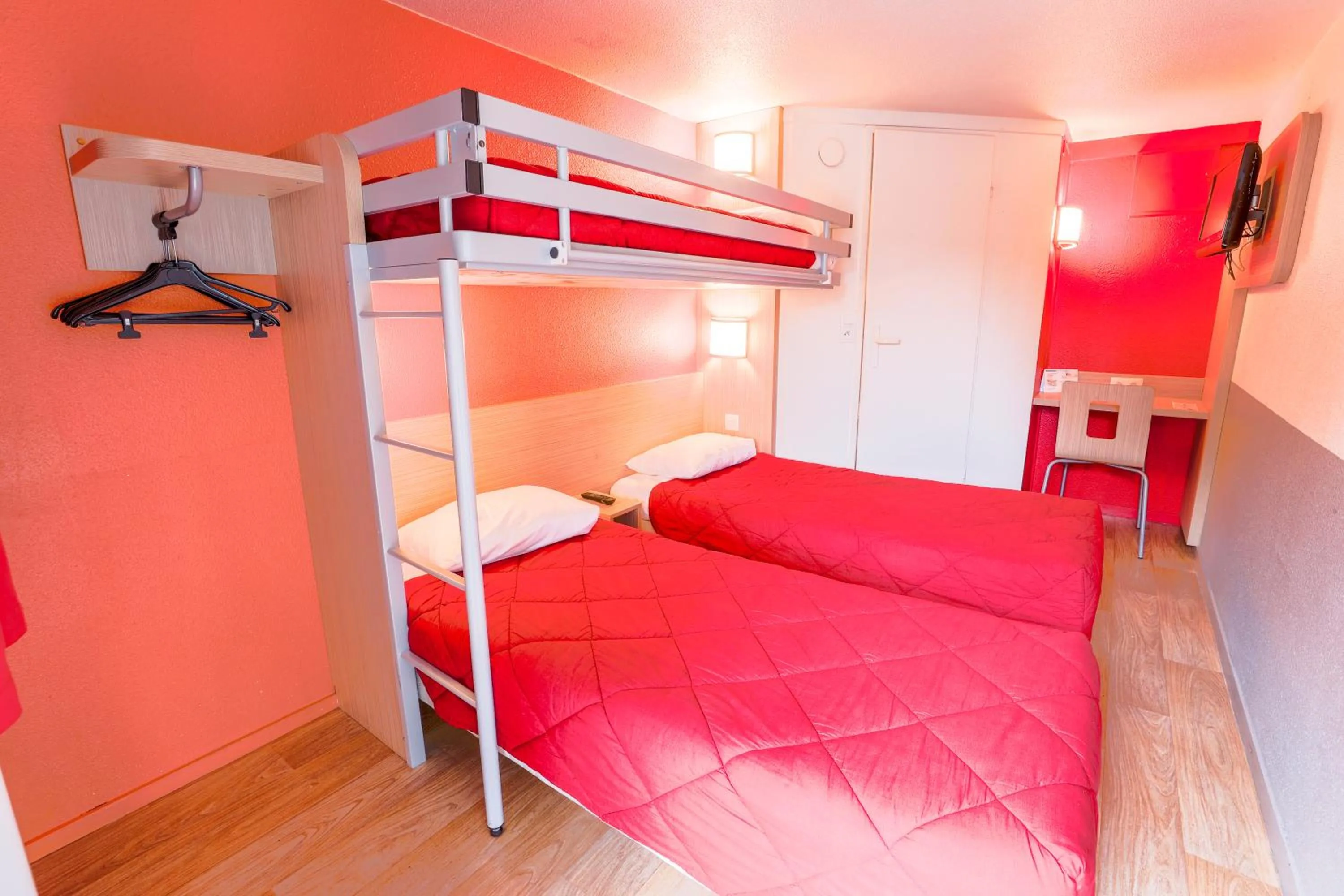 bunk bed in Premiere Classe St Quentin