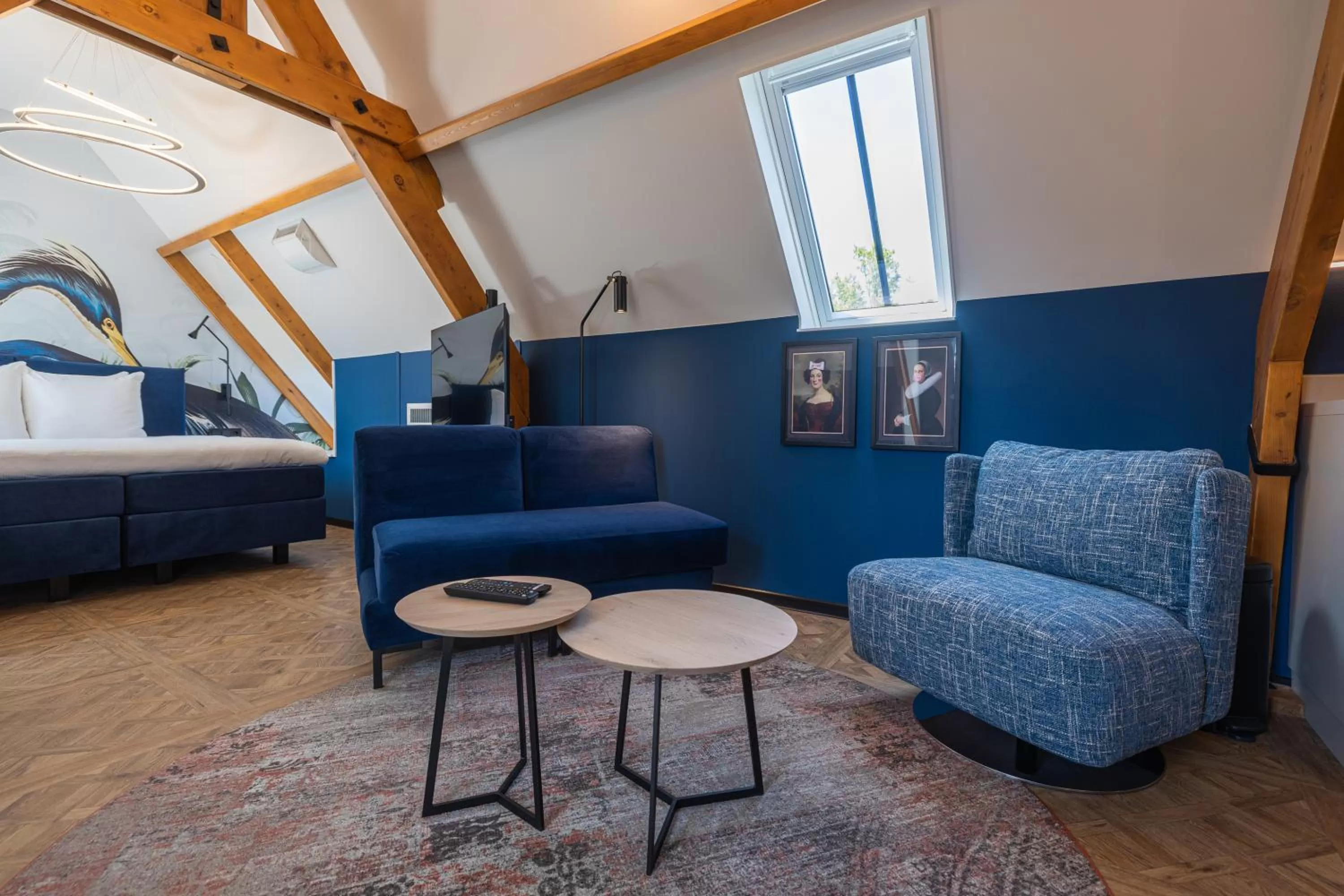 Seating area in Hotel St Joris I Kloeg Collection