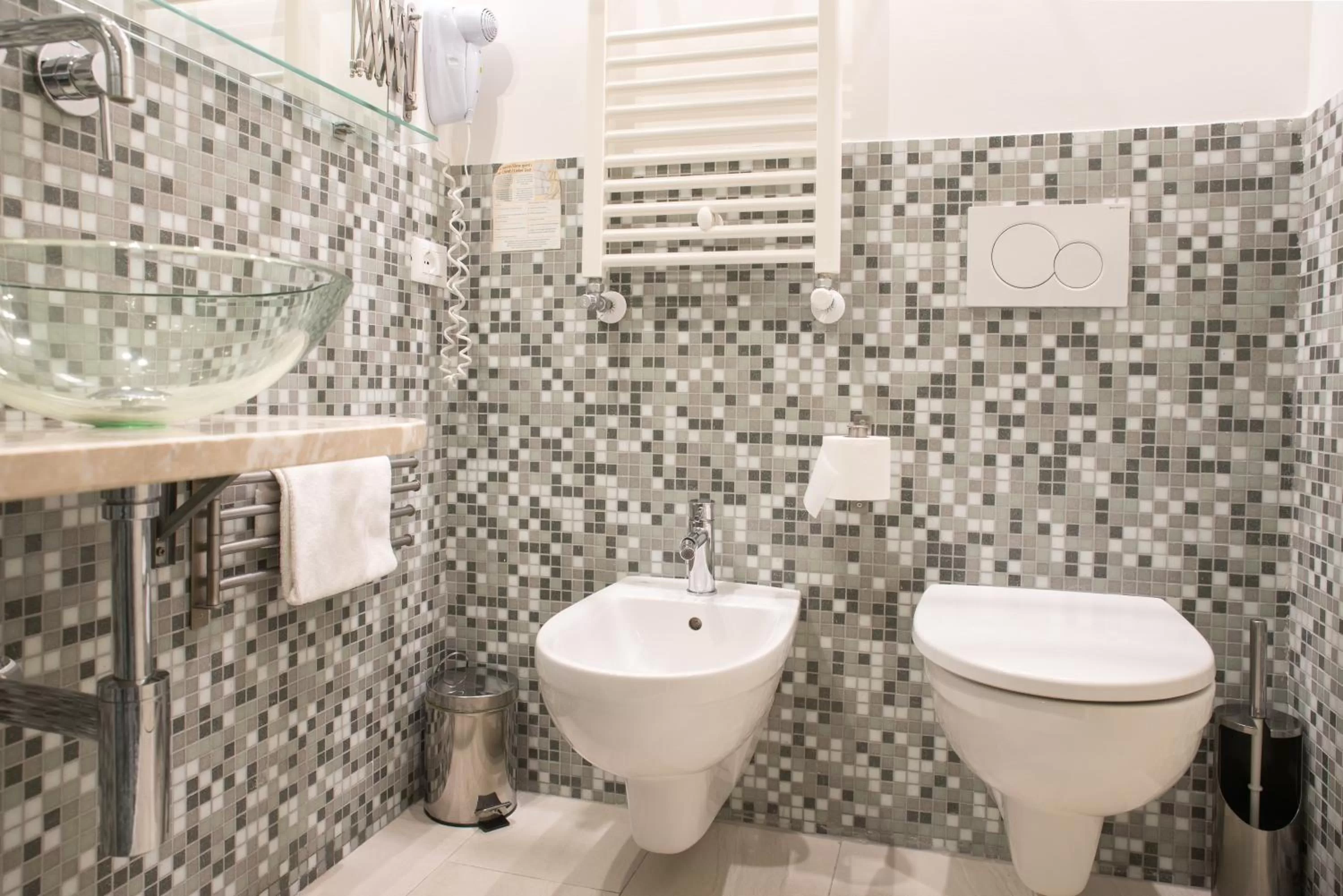 Toilet in Al Mascaron Ridente